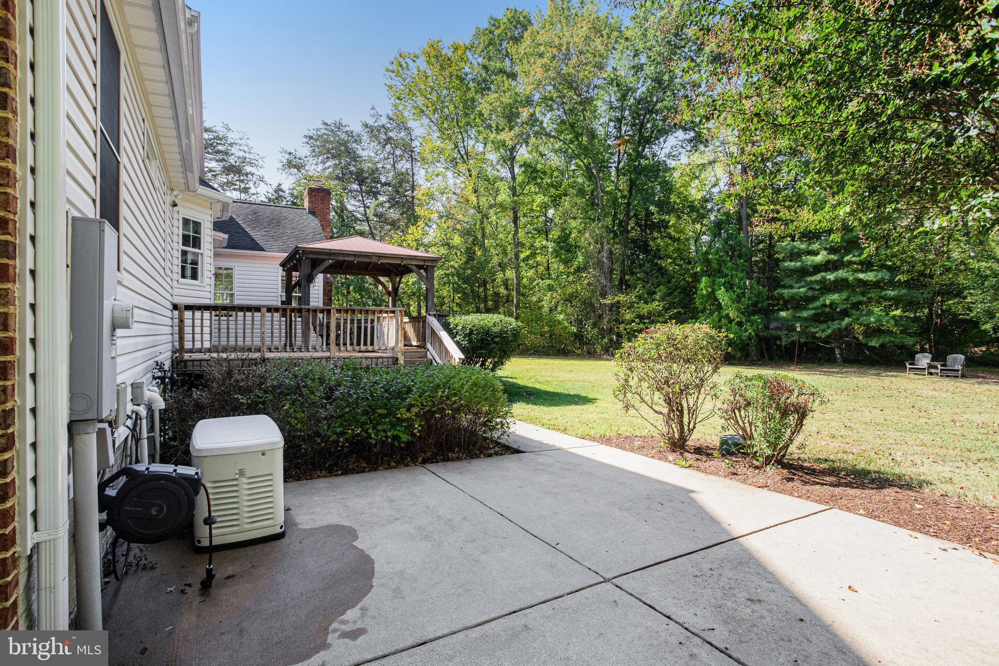 MACKENZIE MEADOWS - Residential