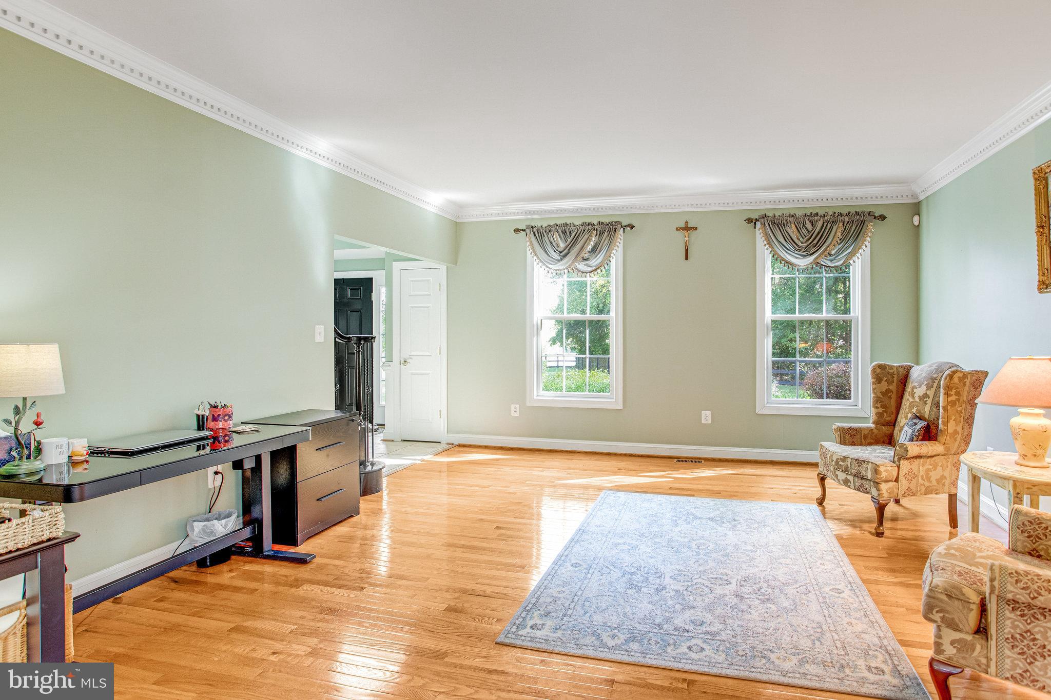 MACKENZIE MEADOWS - Residential