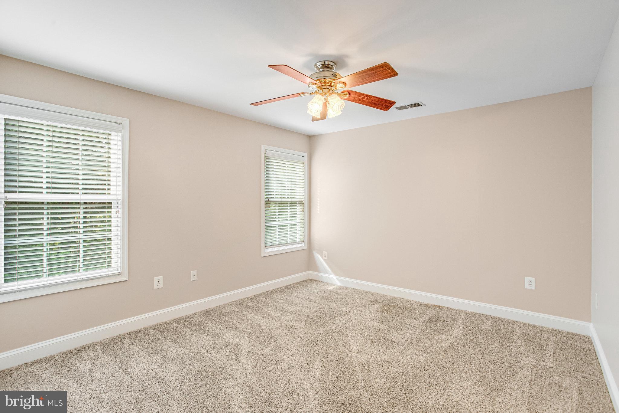 MACKENZIE MEADOWS - Residential