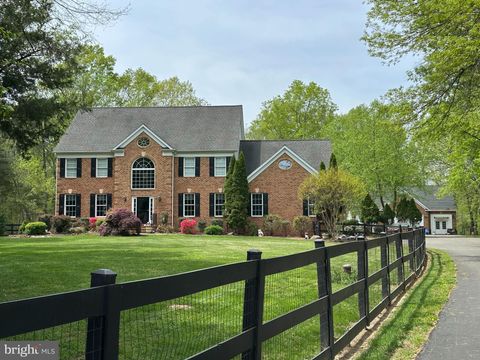 9300 MACKENZIE MEADOW COURT NOKESVILLE VA 20181