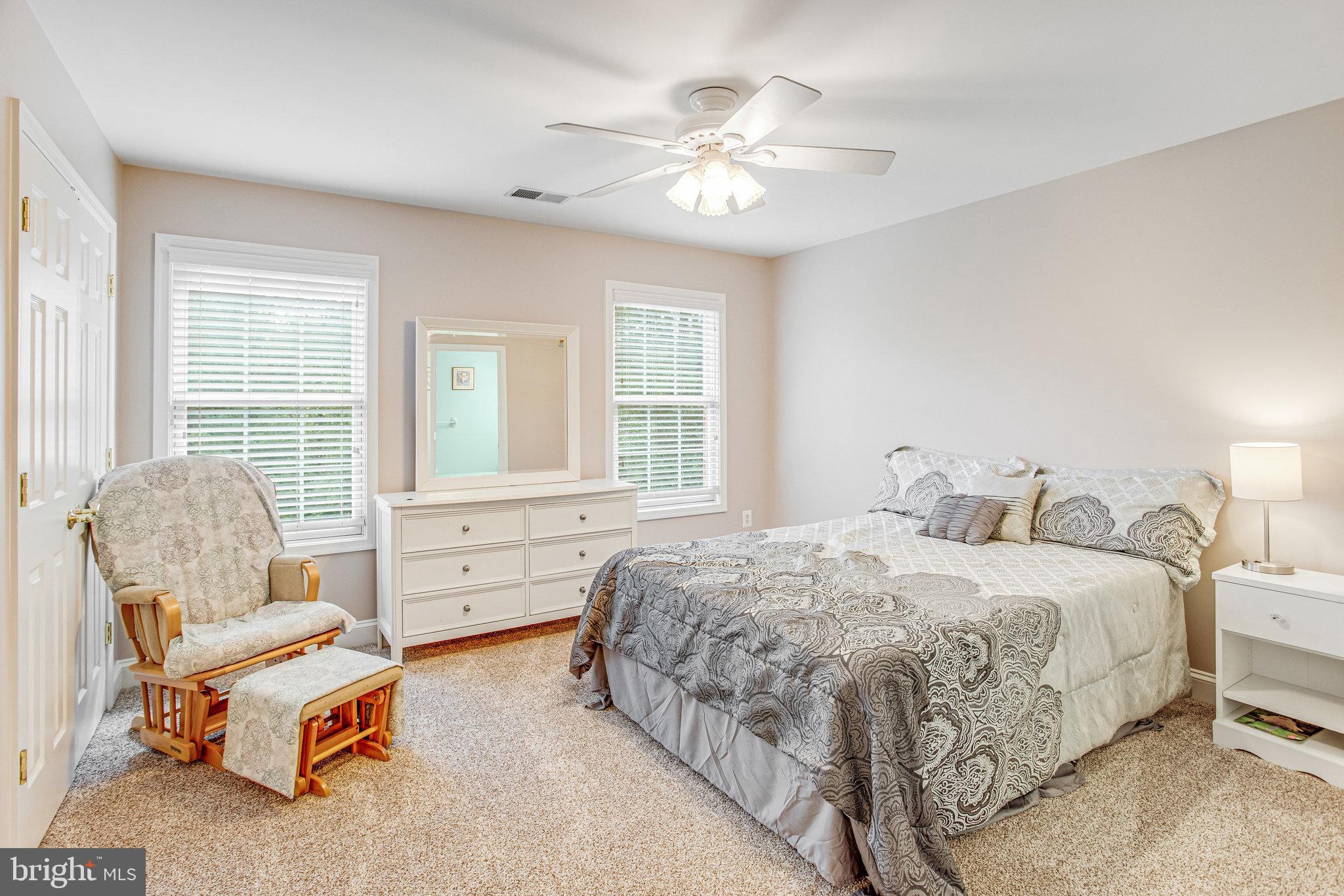 MACKENZIE MEADOWS - Residential