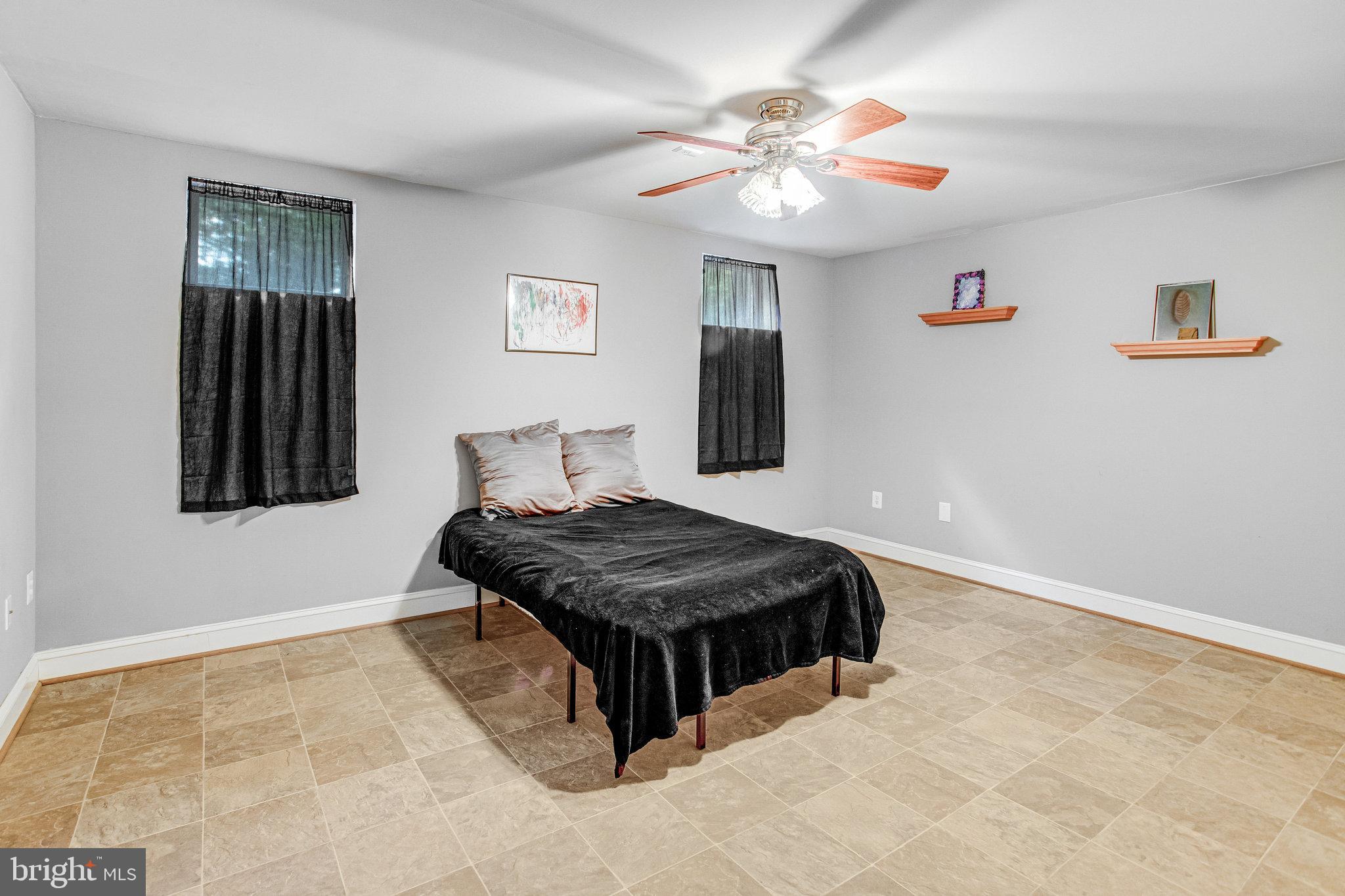 MACKENZIE MEADOWS - Residential