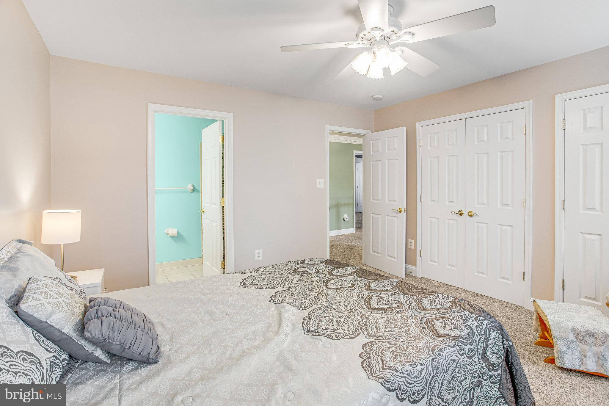 MACKENZIE MEADOWS - Residential