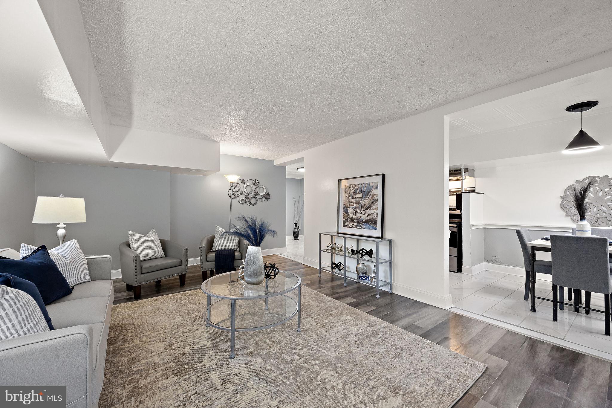 TROLLEY SQUARE - Residential