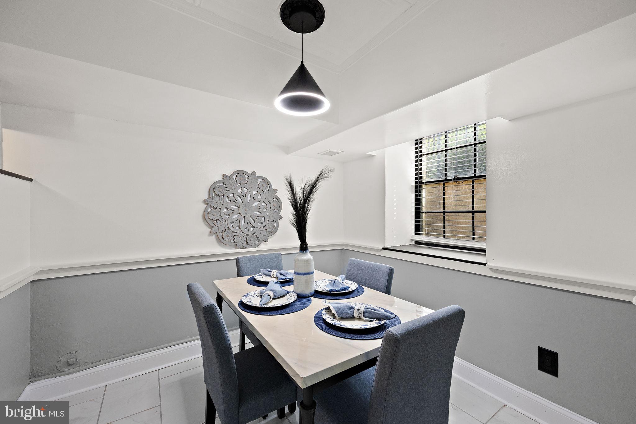 TROLLEY SQUARE - Residential