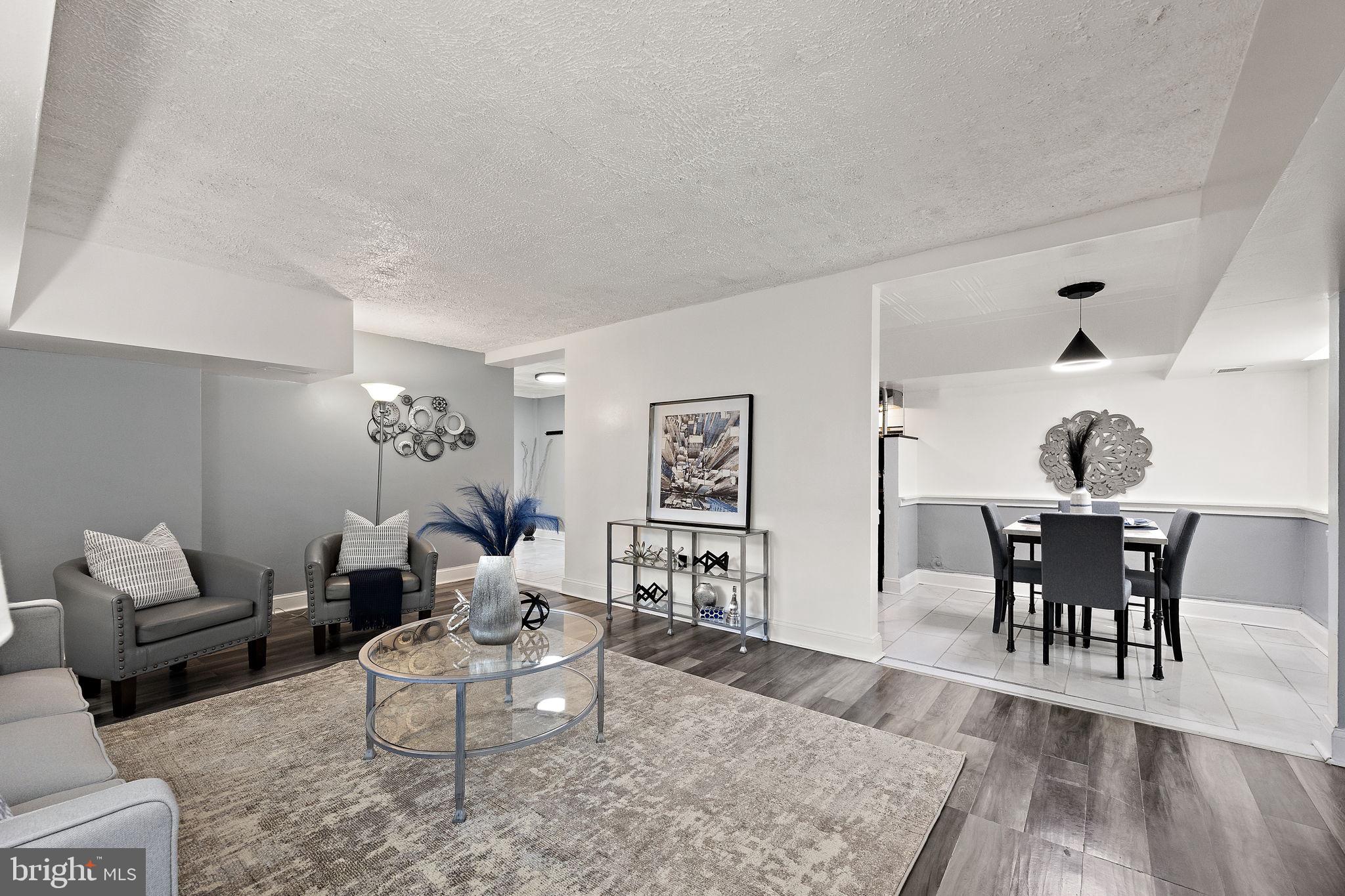 TROLLEY SQUARE - Residential