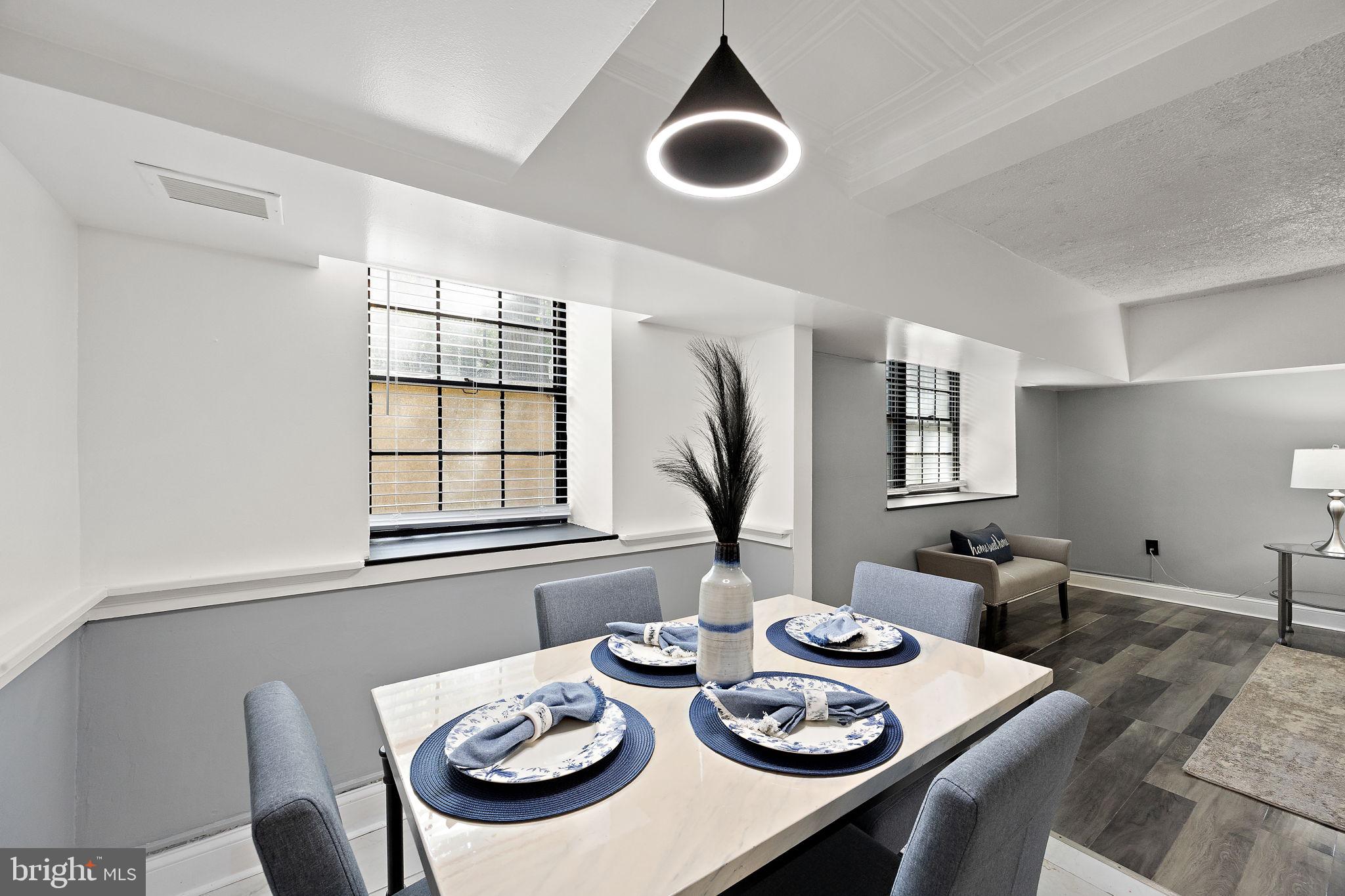 TROLLEY SQUARE - Residential