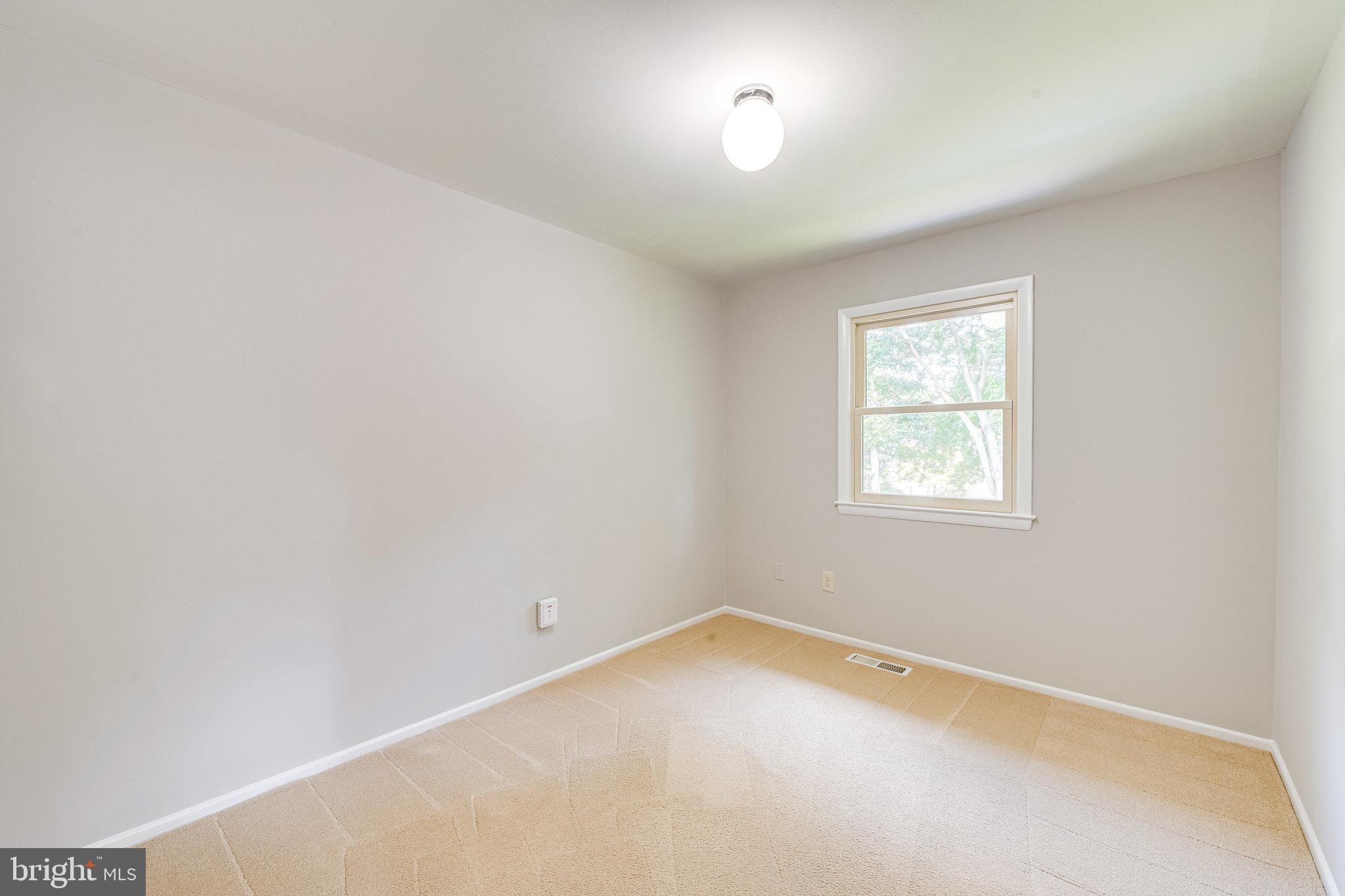 STONEWALL MANOR - Residential Lease