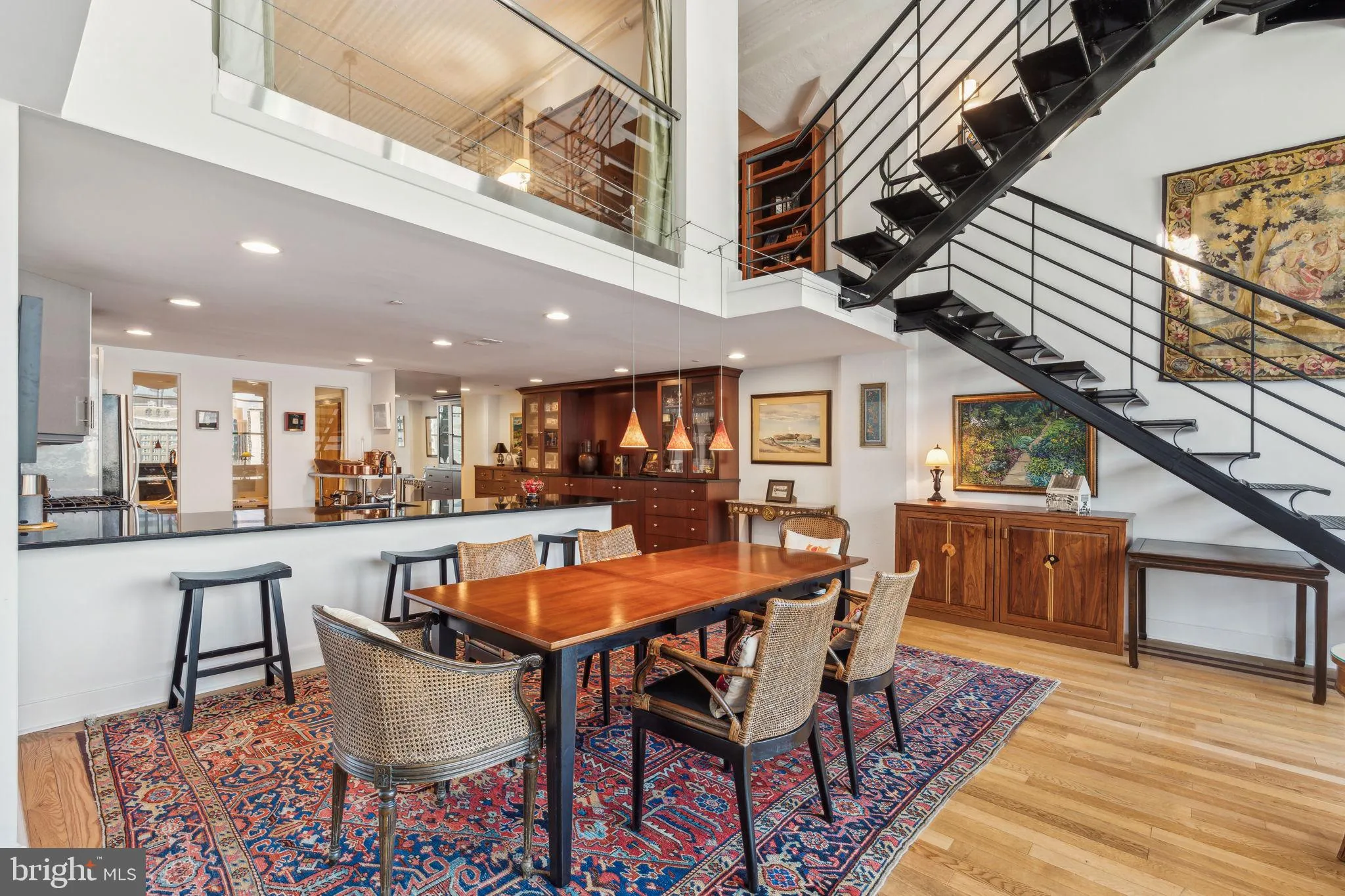 Philadelphia, Pennsylvania 19103, United States, 3 Bedrooms Bedrooms, ,2 BathroomsBathrooms,Residential,Active,127298