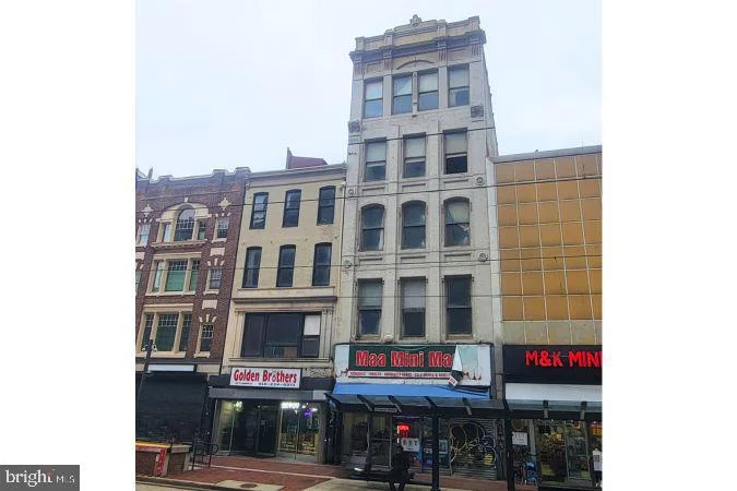 225 N Howard Street