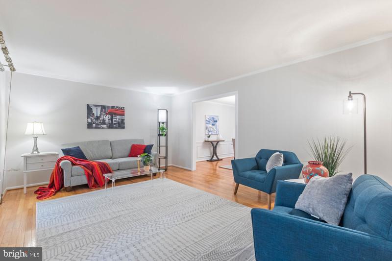 FOXHALL - Residential