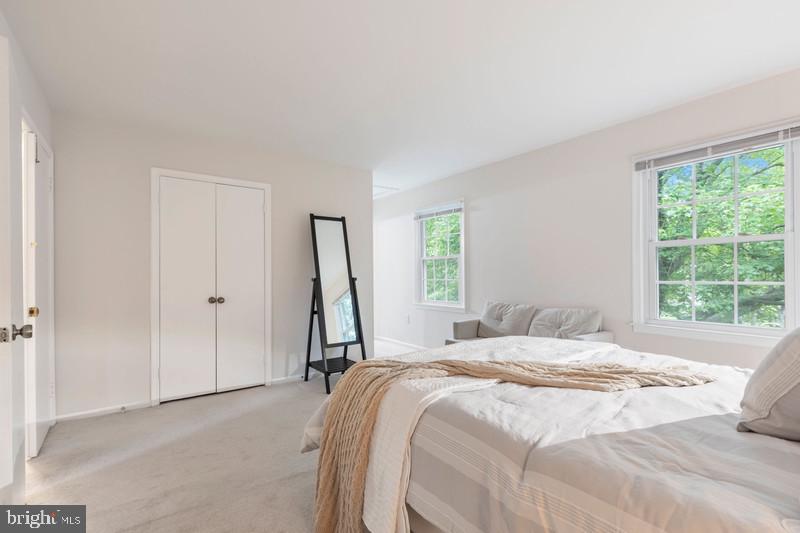 FOXHALL - Residential