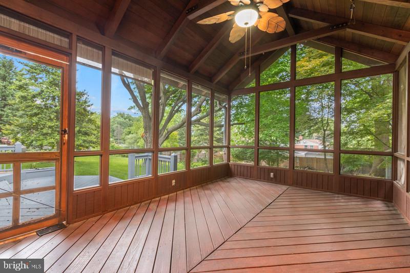 FOXHALL - Residential