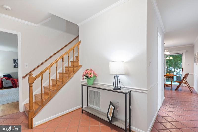 FOXHALL - Residential