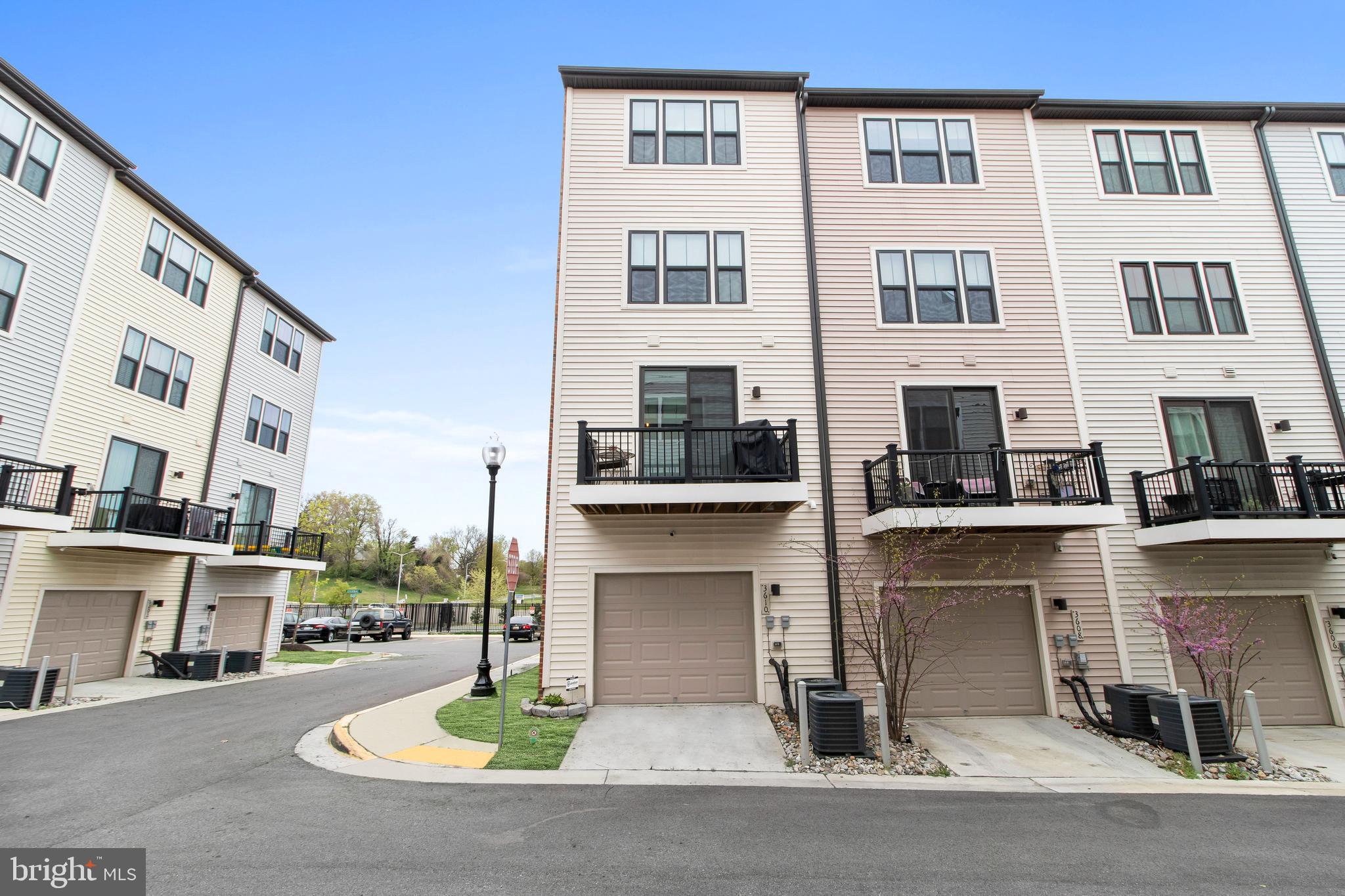 EDITORS PARK - Residential