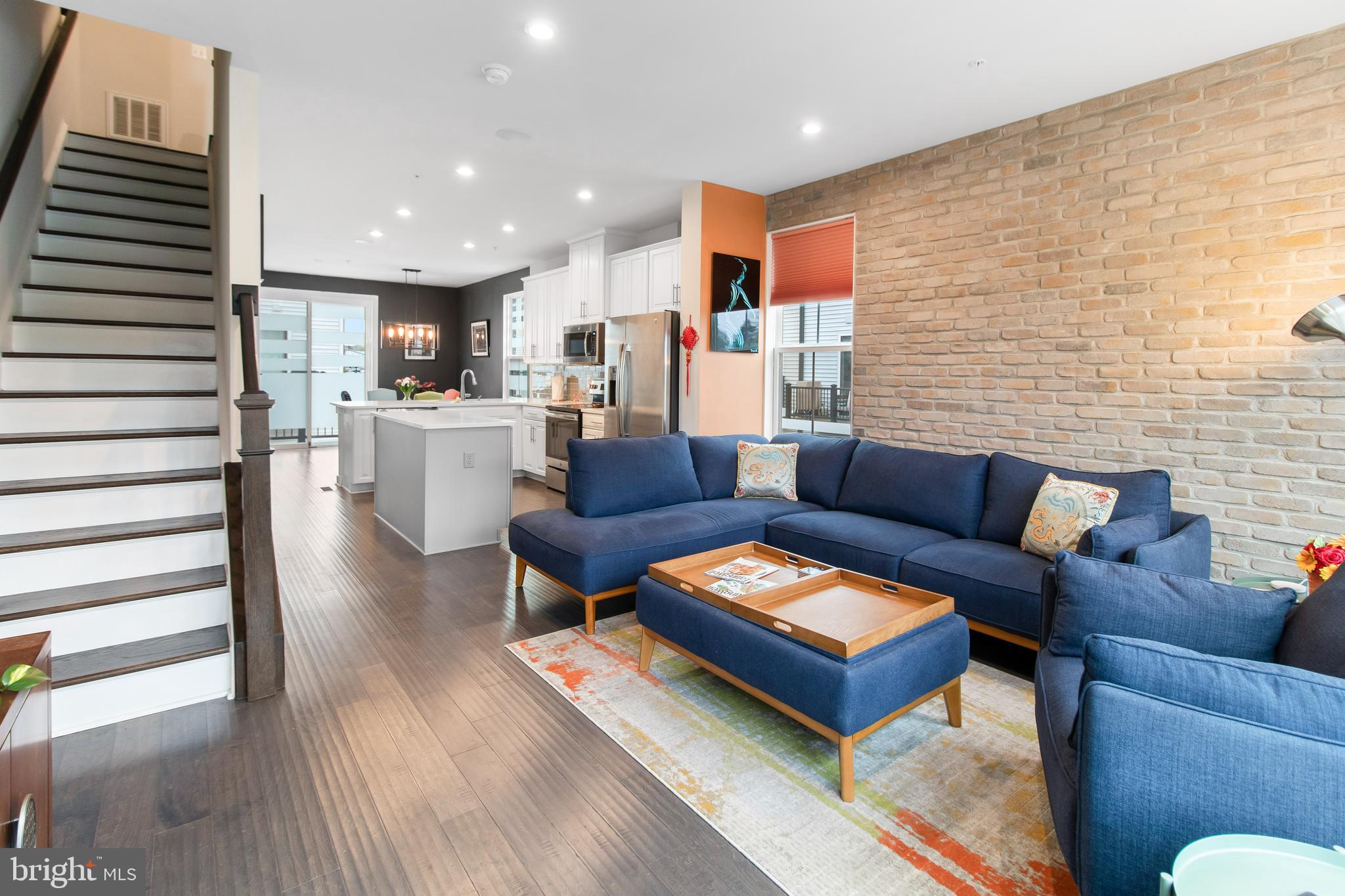 EDITORS PARK - Residential