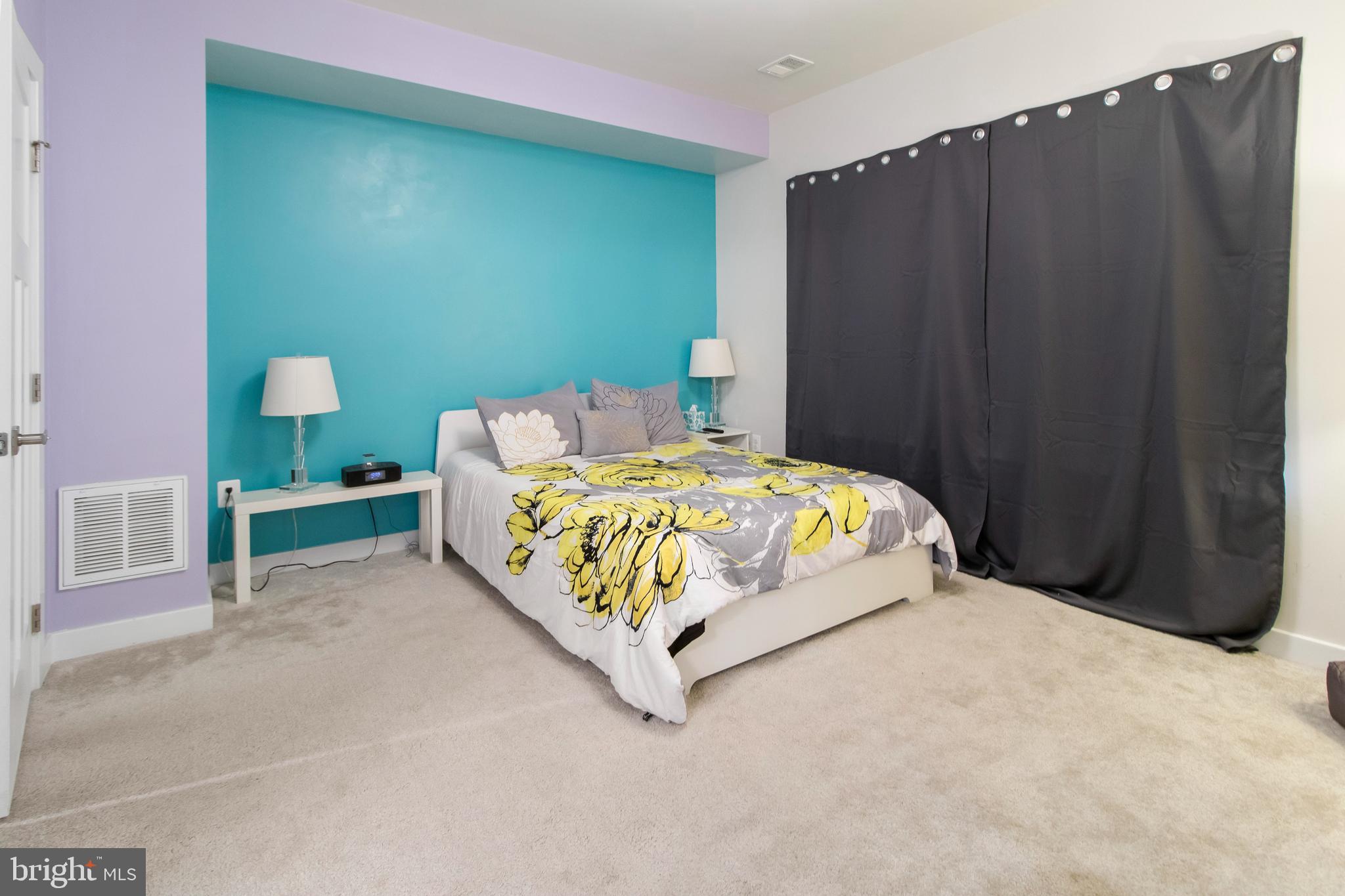 EDITORS PARK - Residential