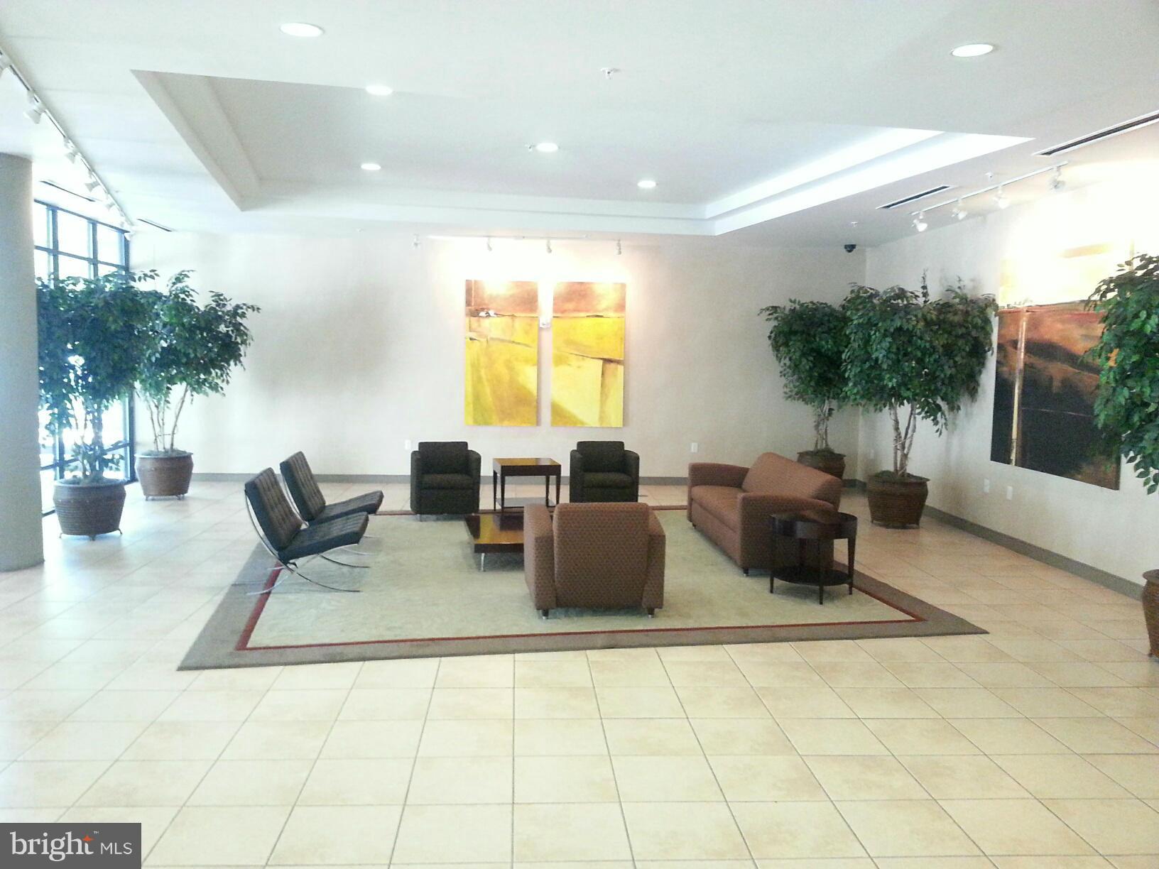 8045 AT SILVER SPRING METRO - Residential Lease