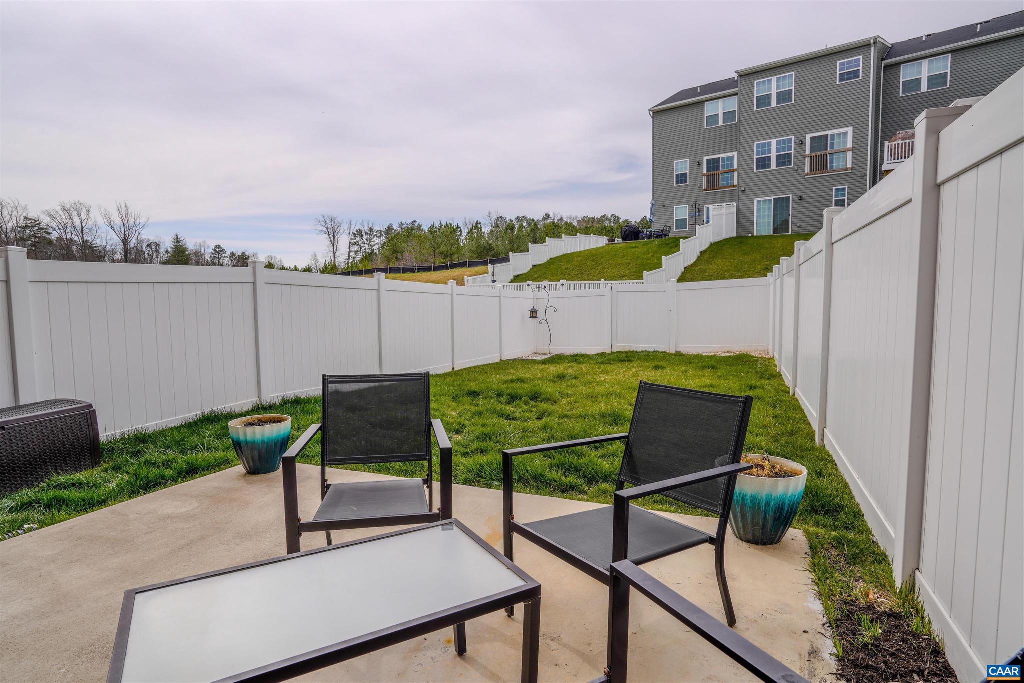 VILLAGE OAKS - Residential