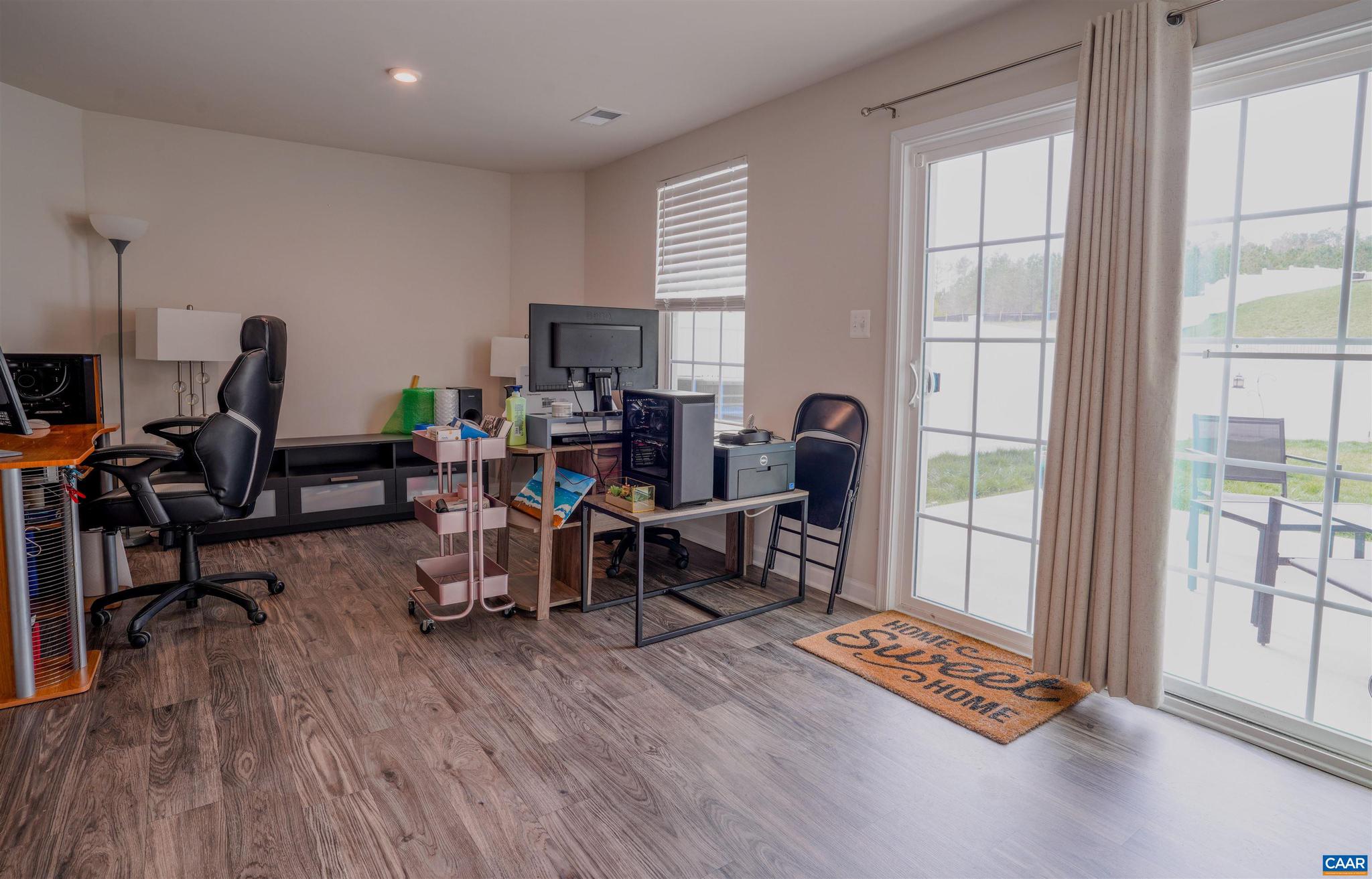 VILLAGE OAKS - Residential