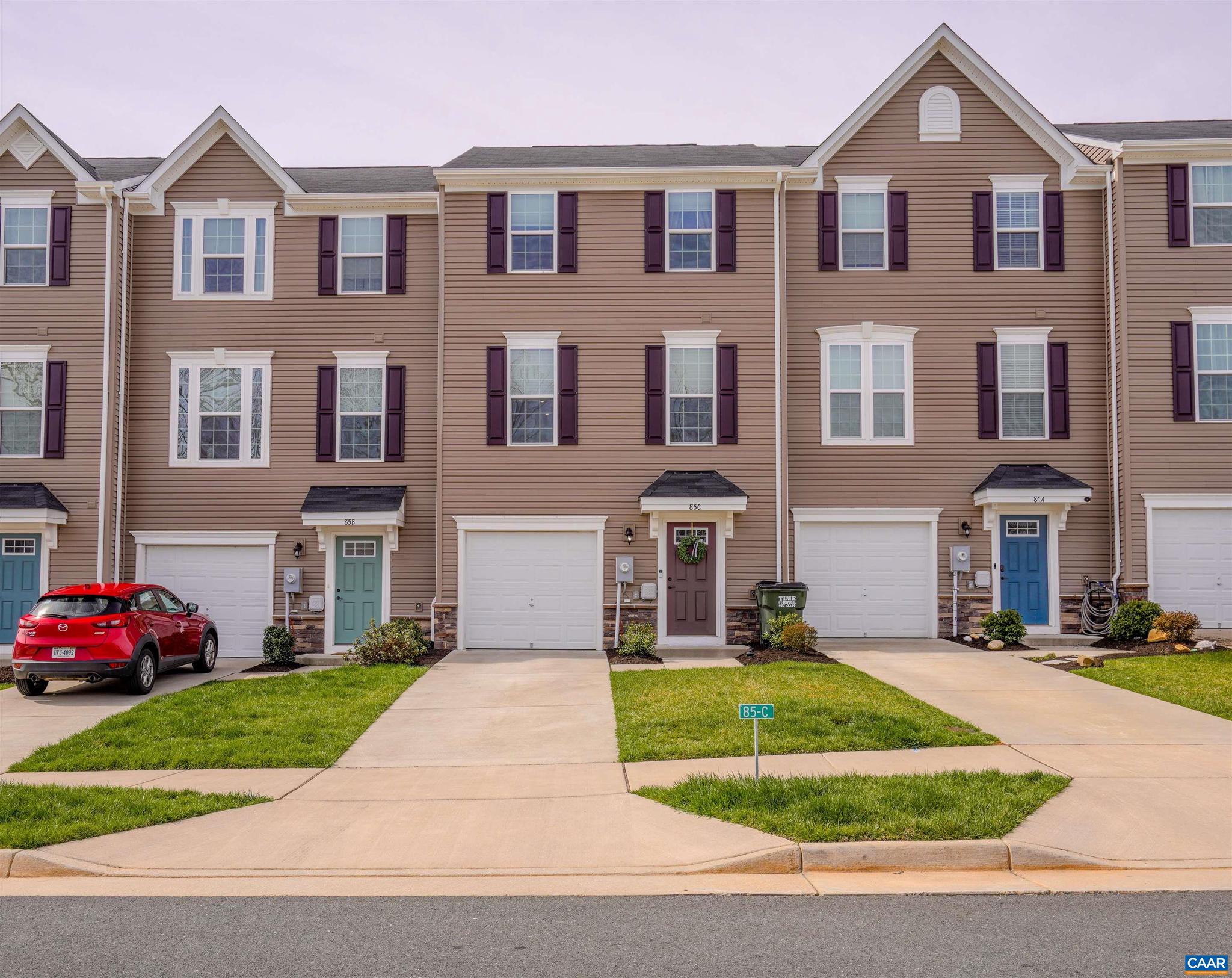 VILLAGE OAKS - Residential