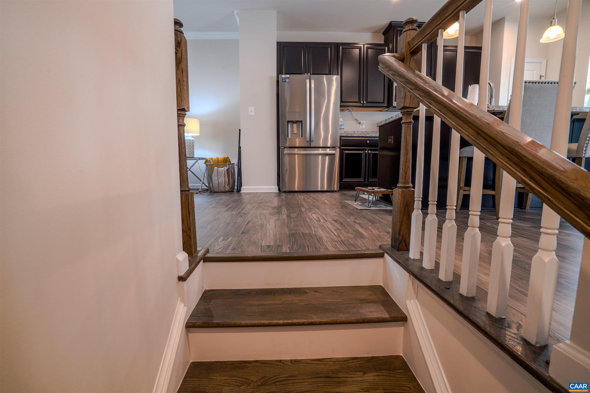 VILLAGE OAKS - Residential