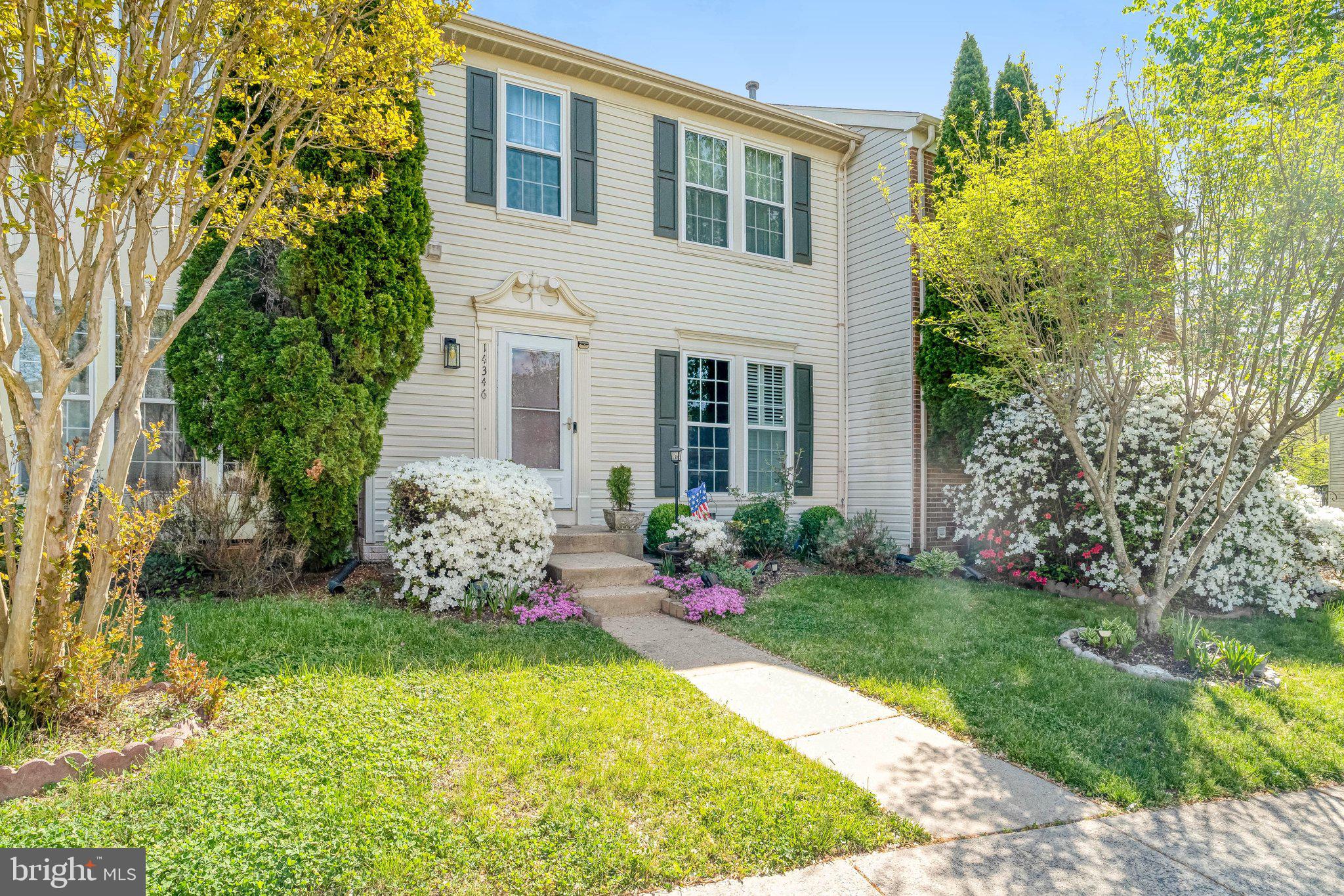 COMPTON VILLAGE - Residential