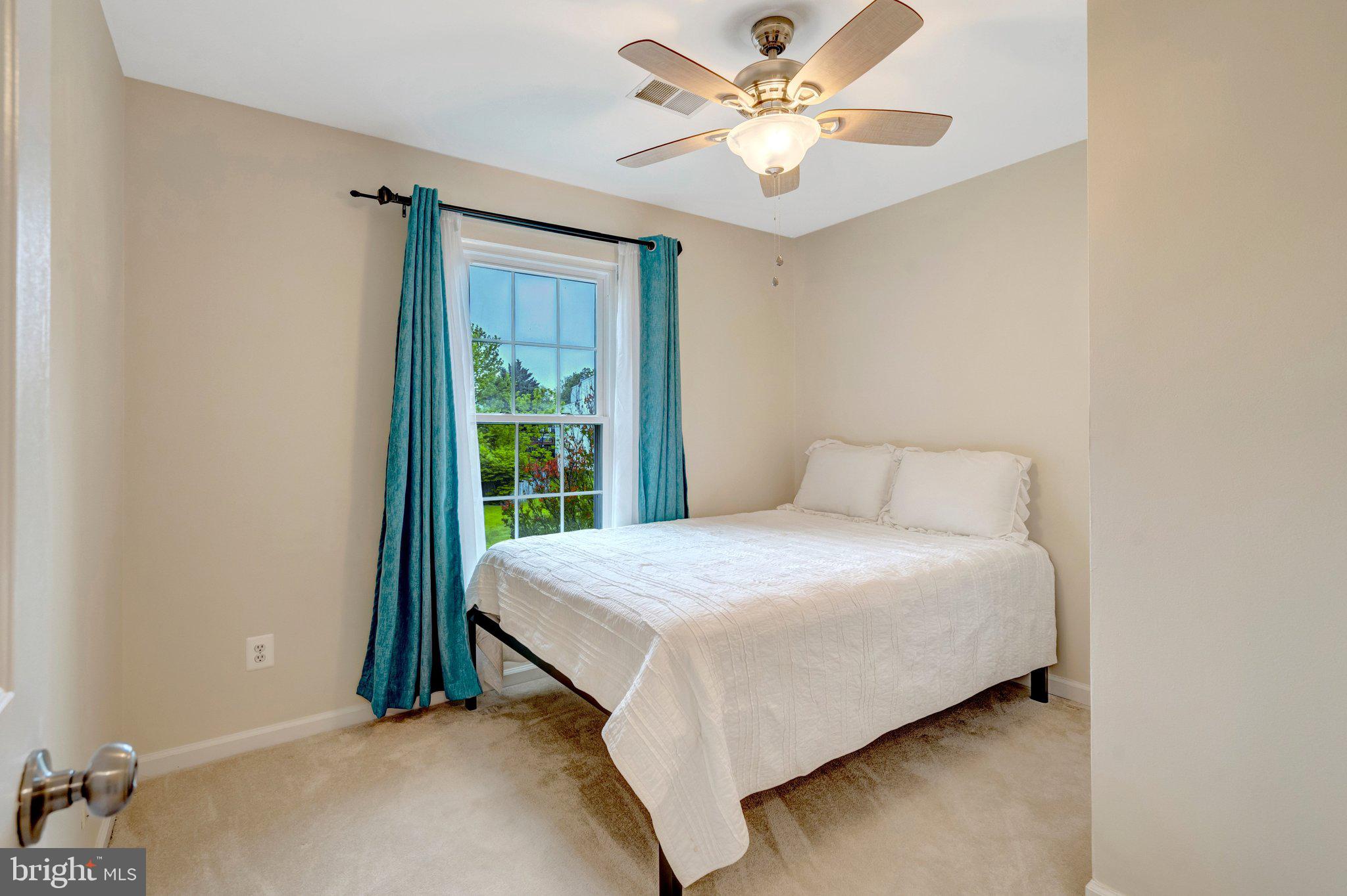 COMPTON VILLAGE - Residential