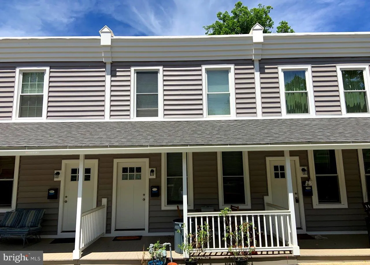 266 N Aberdeen Ave, Wayne, PA 19087