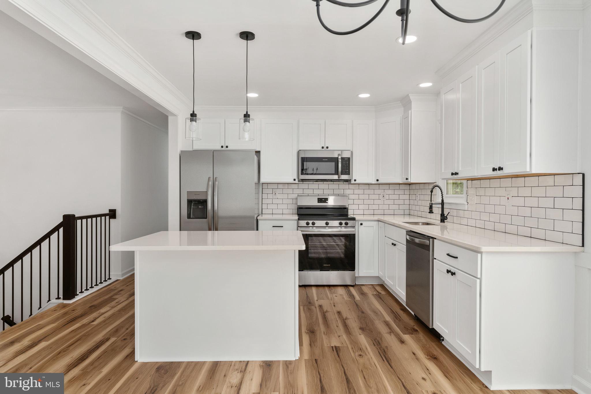 LORRAINE HEIGHTS - Residential