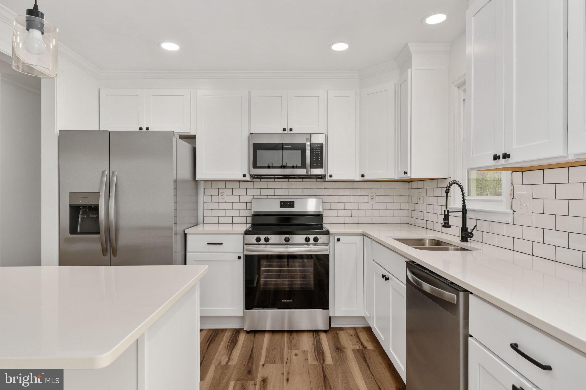 LORRAINE HEIGHTS - Residential