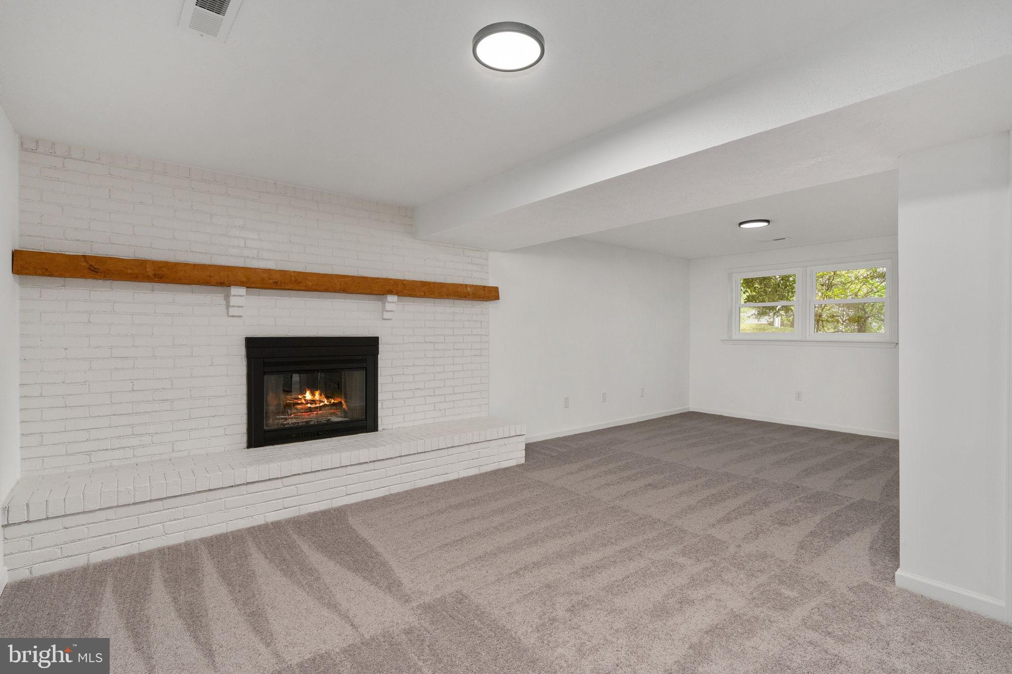 LORRAINE HEIGHTS - Residential