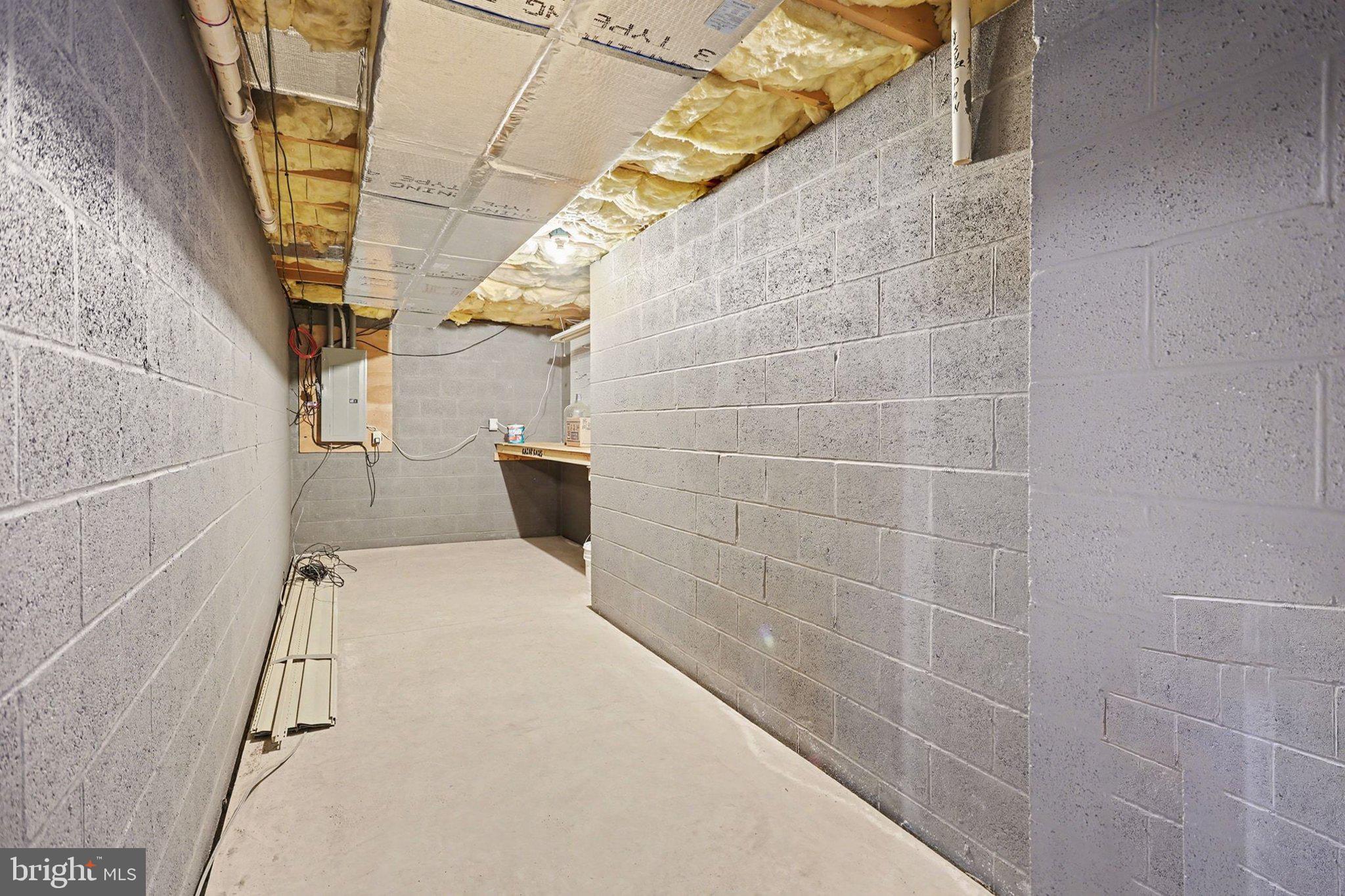 WHISPER RUN - Residential