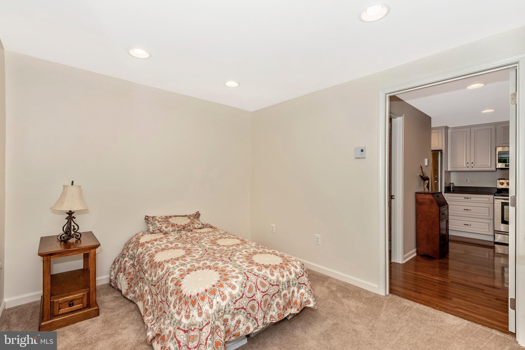 SPONSELLERS ADDITION - Residential