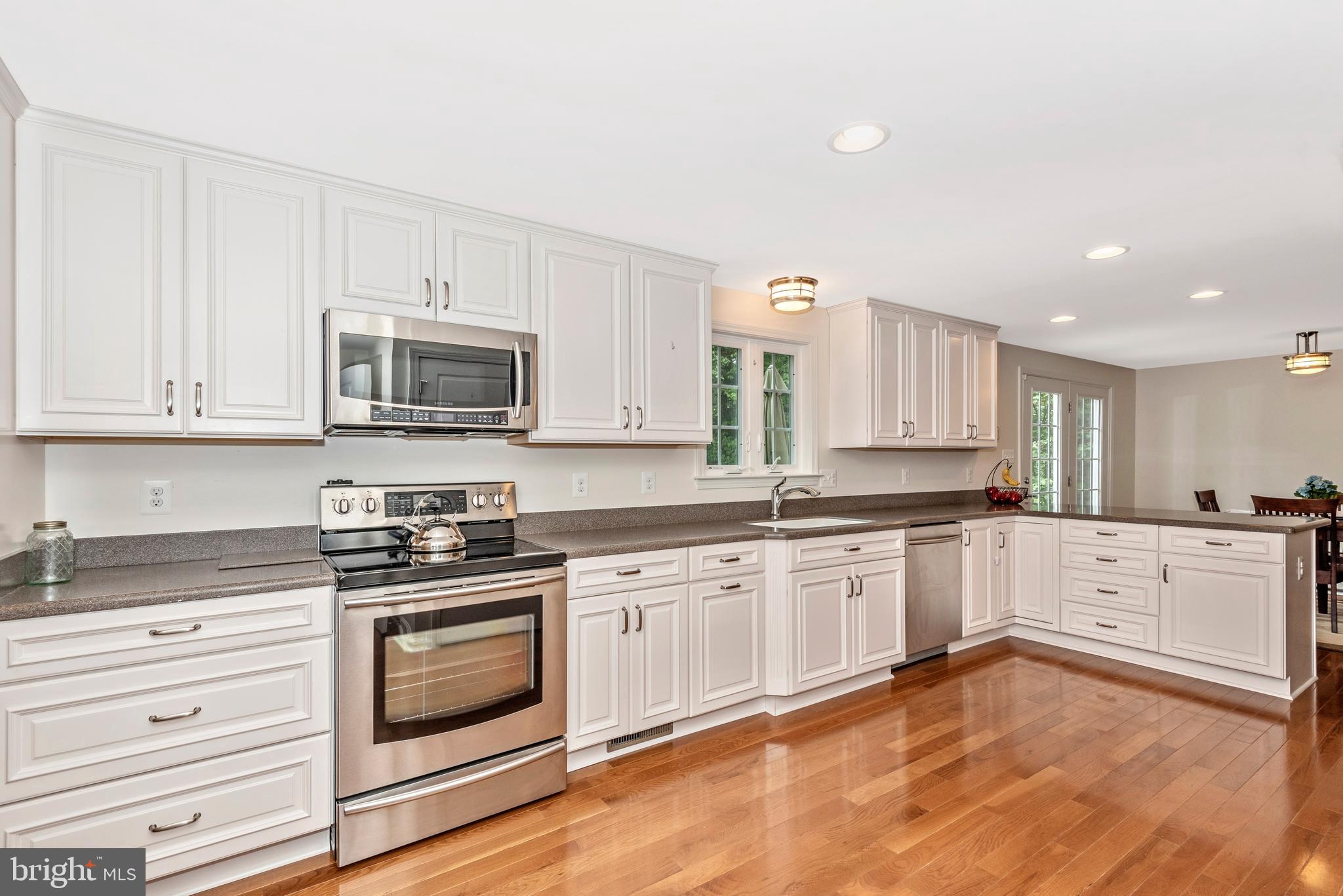 SPONSELLERS ADDITION - Residential