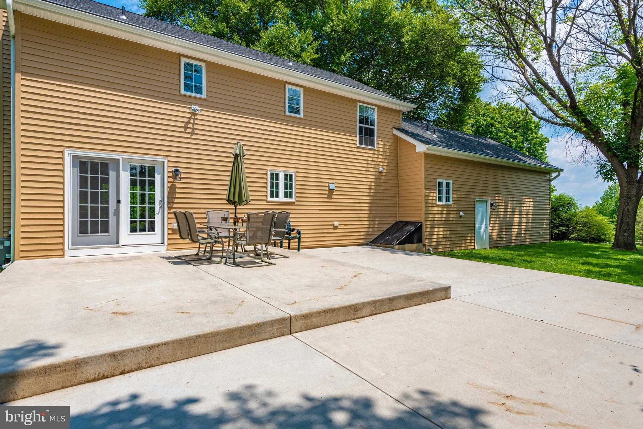 SPONSELLERS ADDITION - Residential