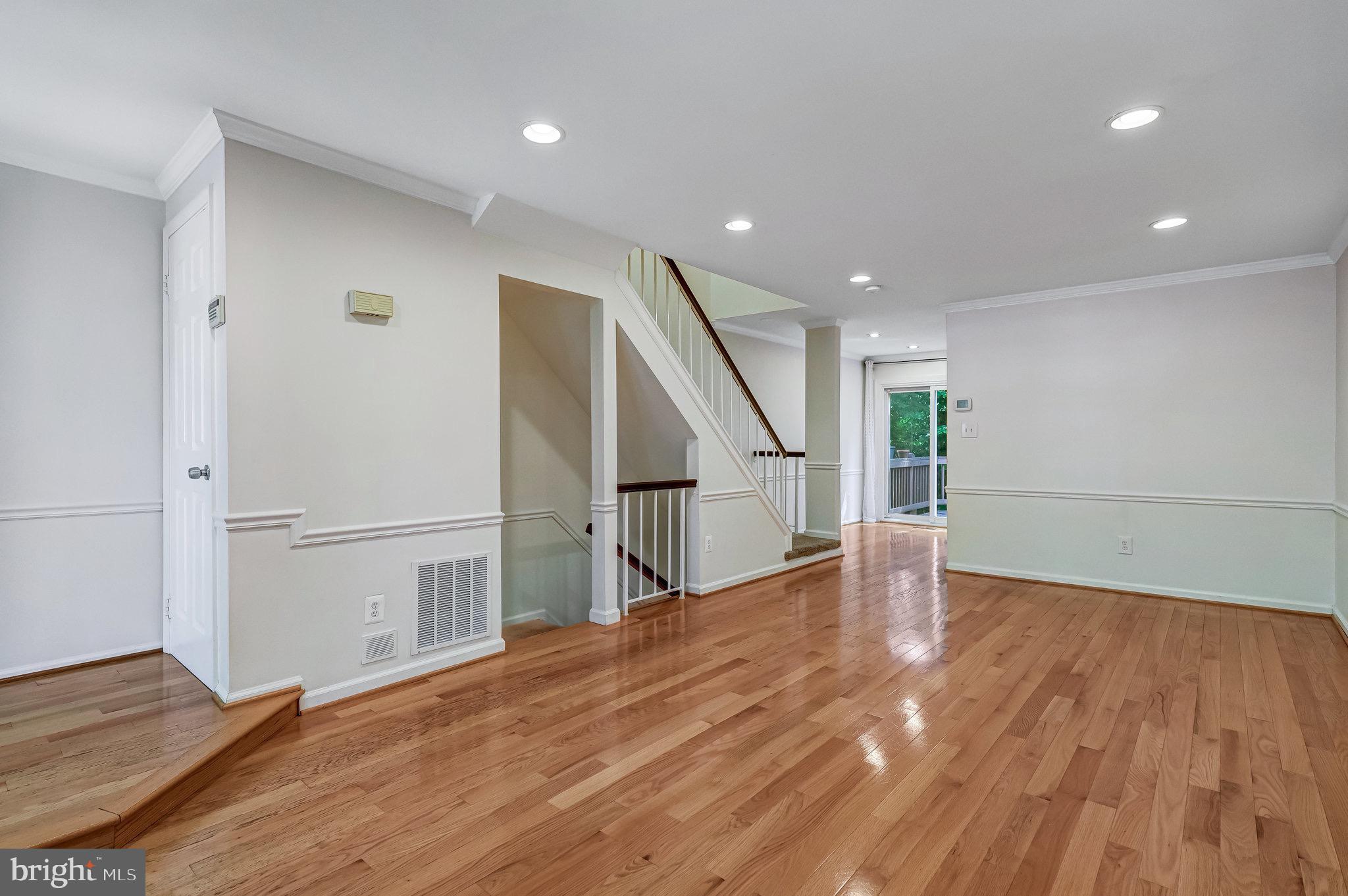 SPRINGFIELD OAKS - Residential Lease