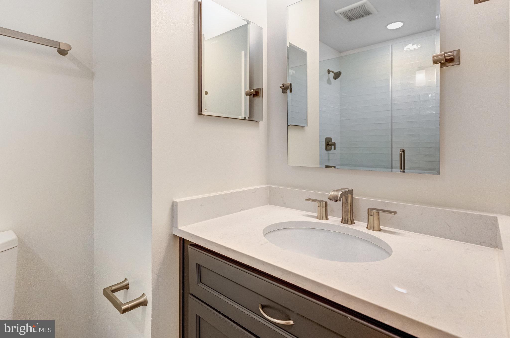 SPRINGFIELD OAKS - Residential Lease