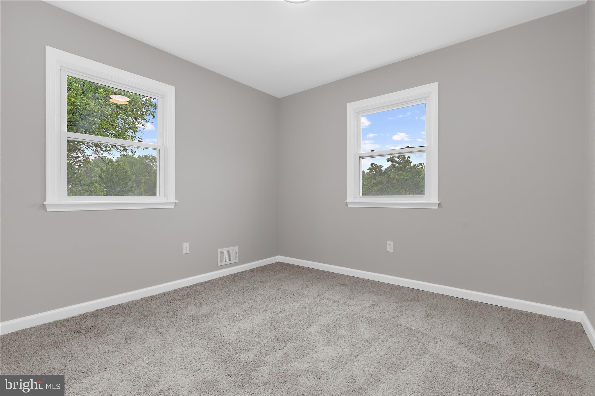 FAIRVIEW ESTATES - Residential