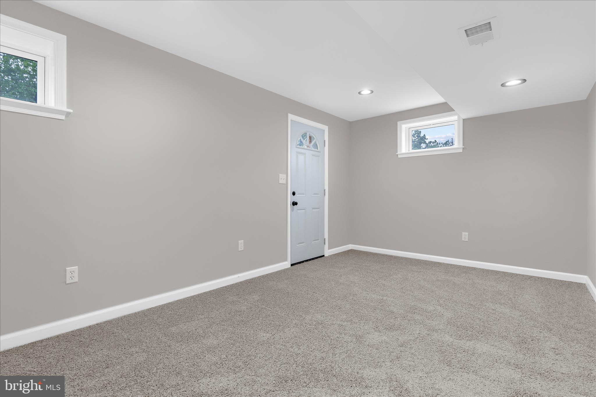 FAIRVIEW ESTATES - Residential