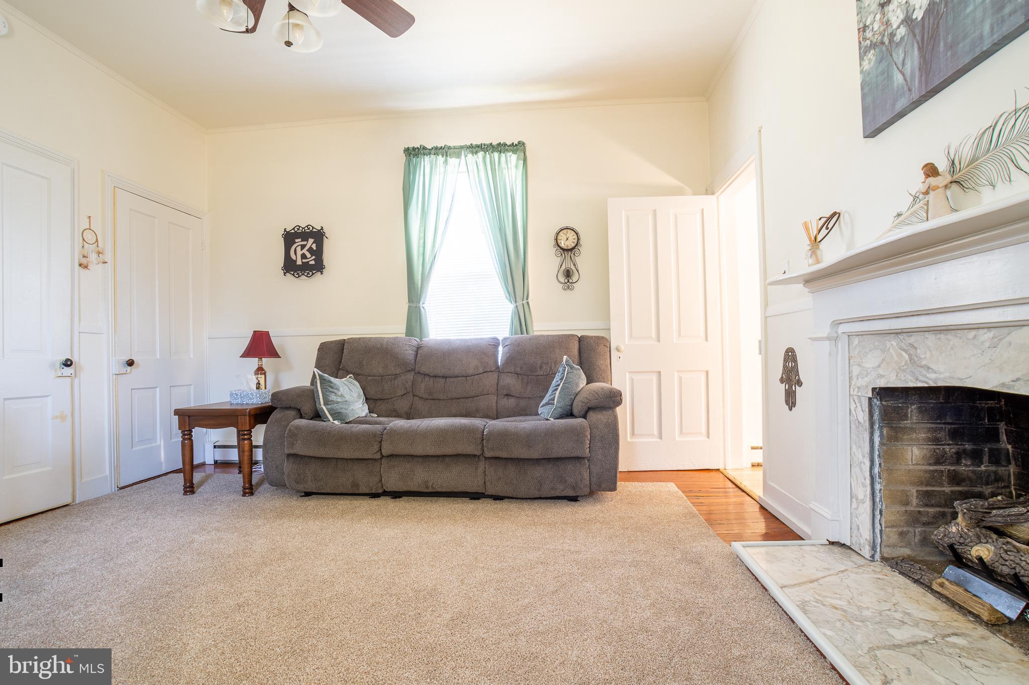 OAKLAND ESTATES - Residential