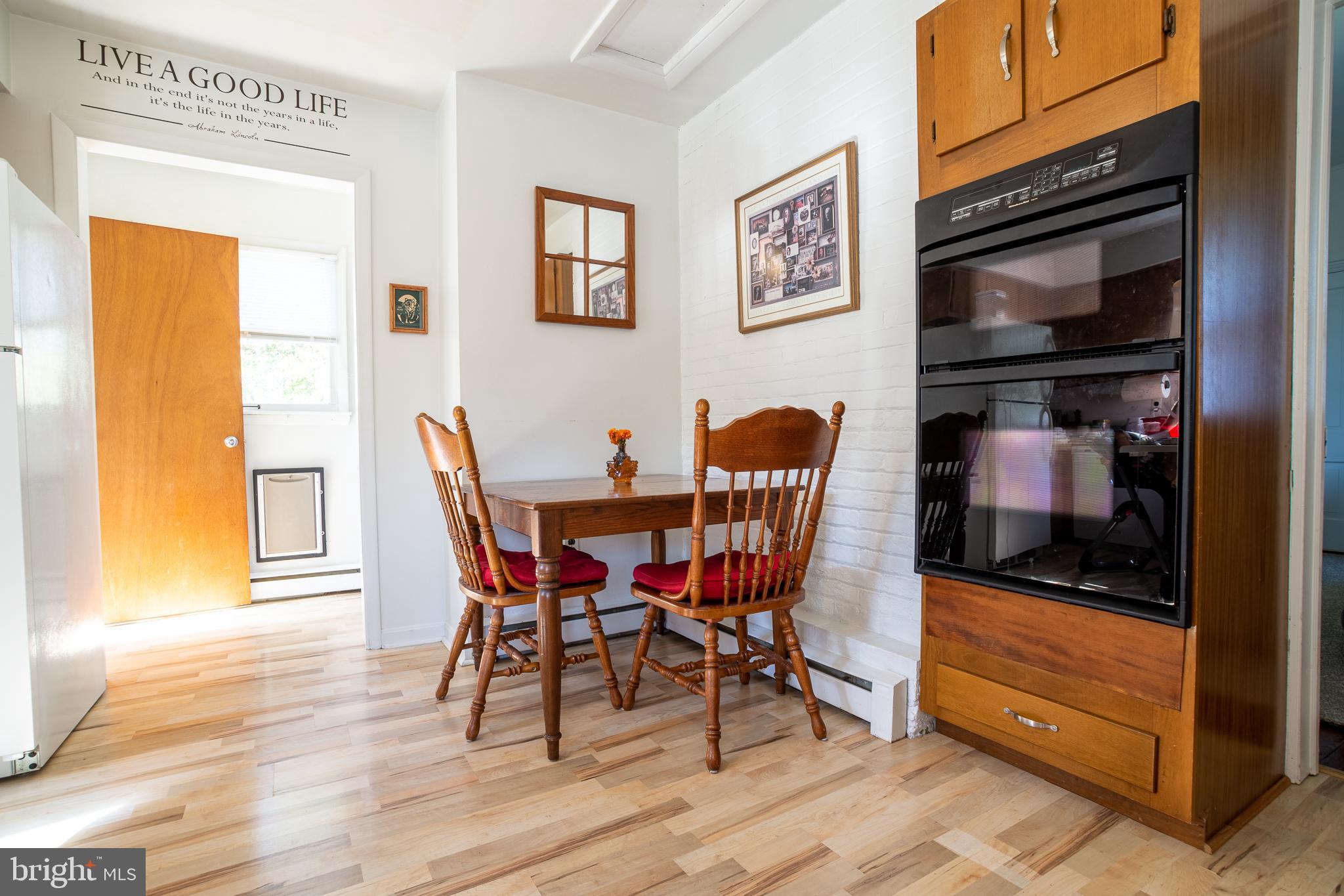 OAKLAND ESTATES - Residential