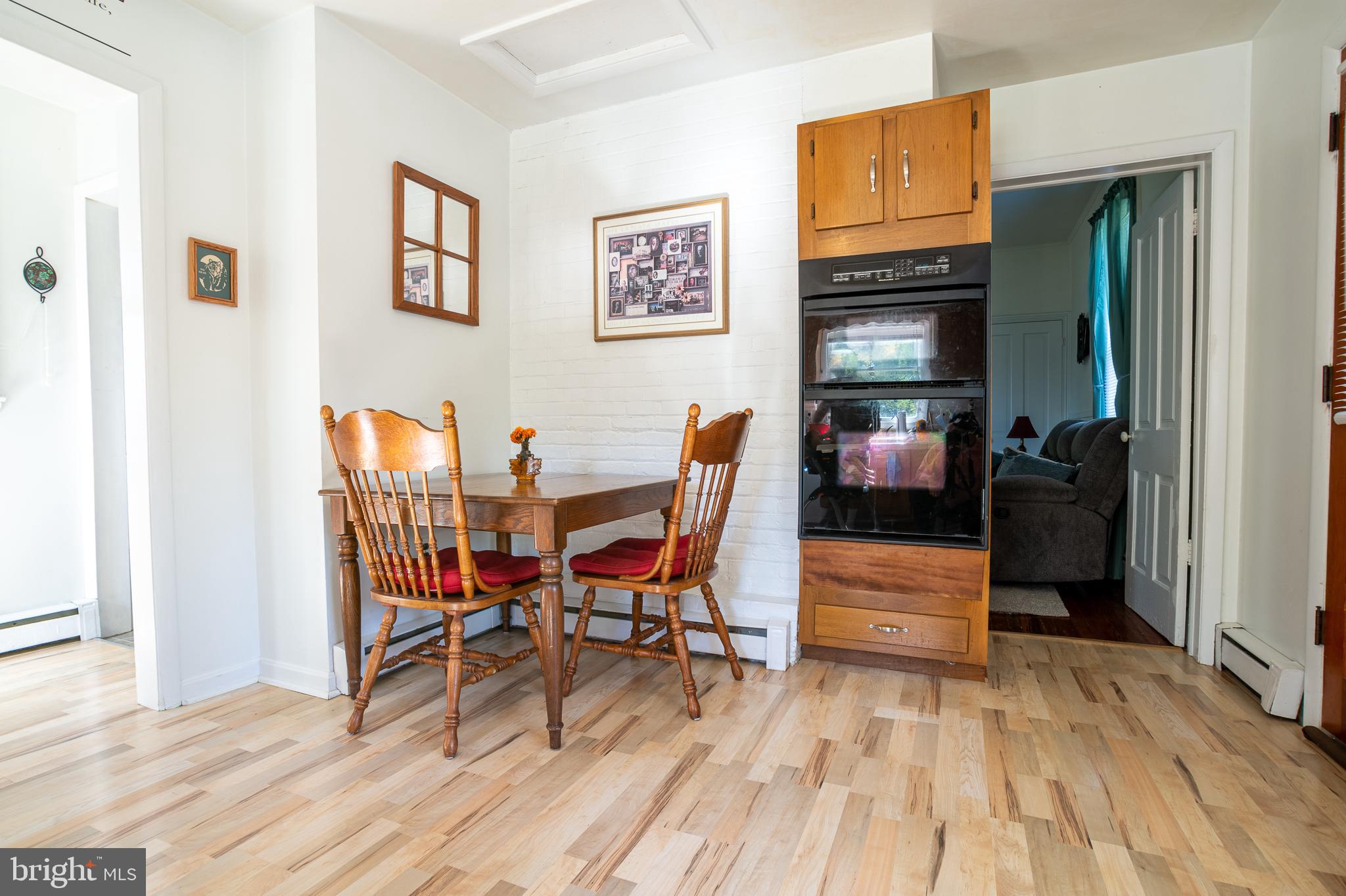 OAKLAND ESTATES - Residential