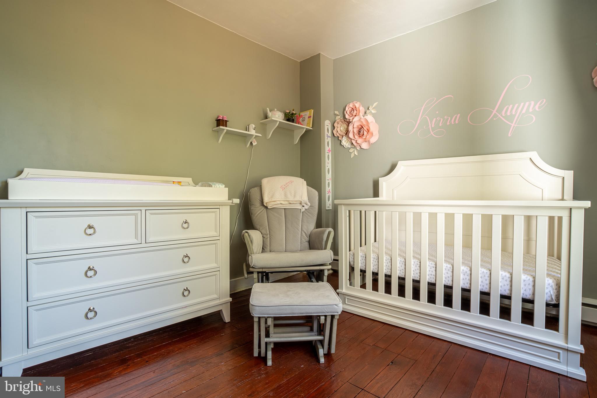 OAKLAND ESTATES - Residential