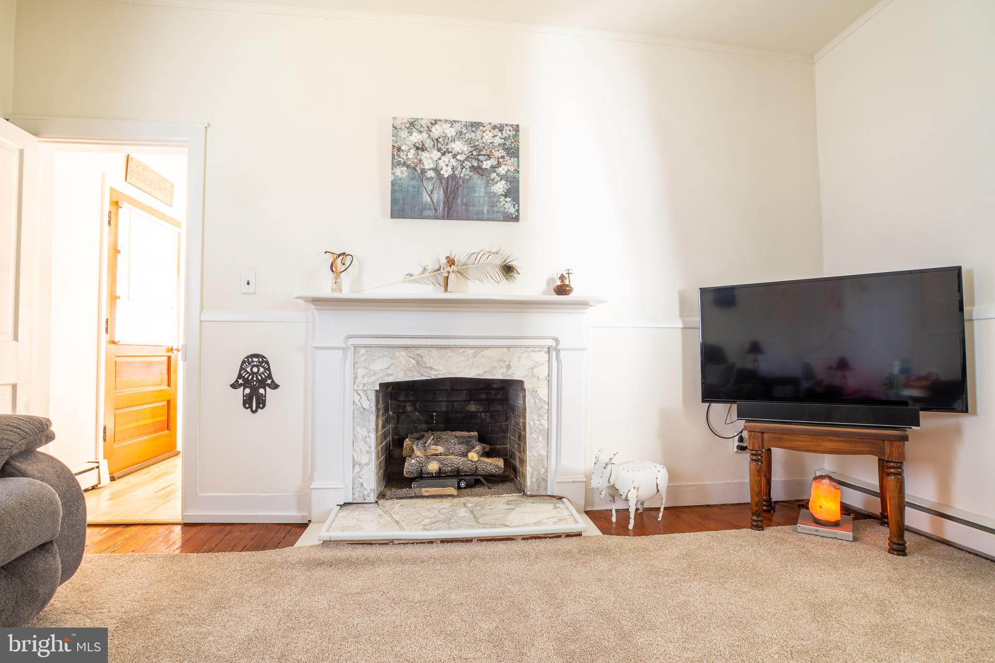 OAKLAND ESTATES - Residential