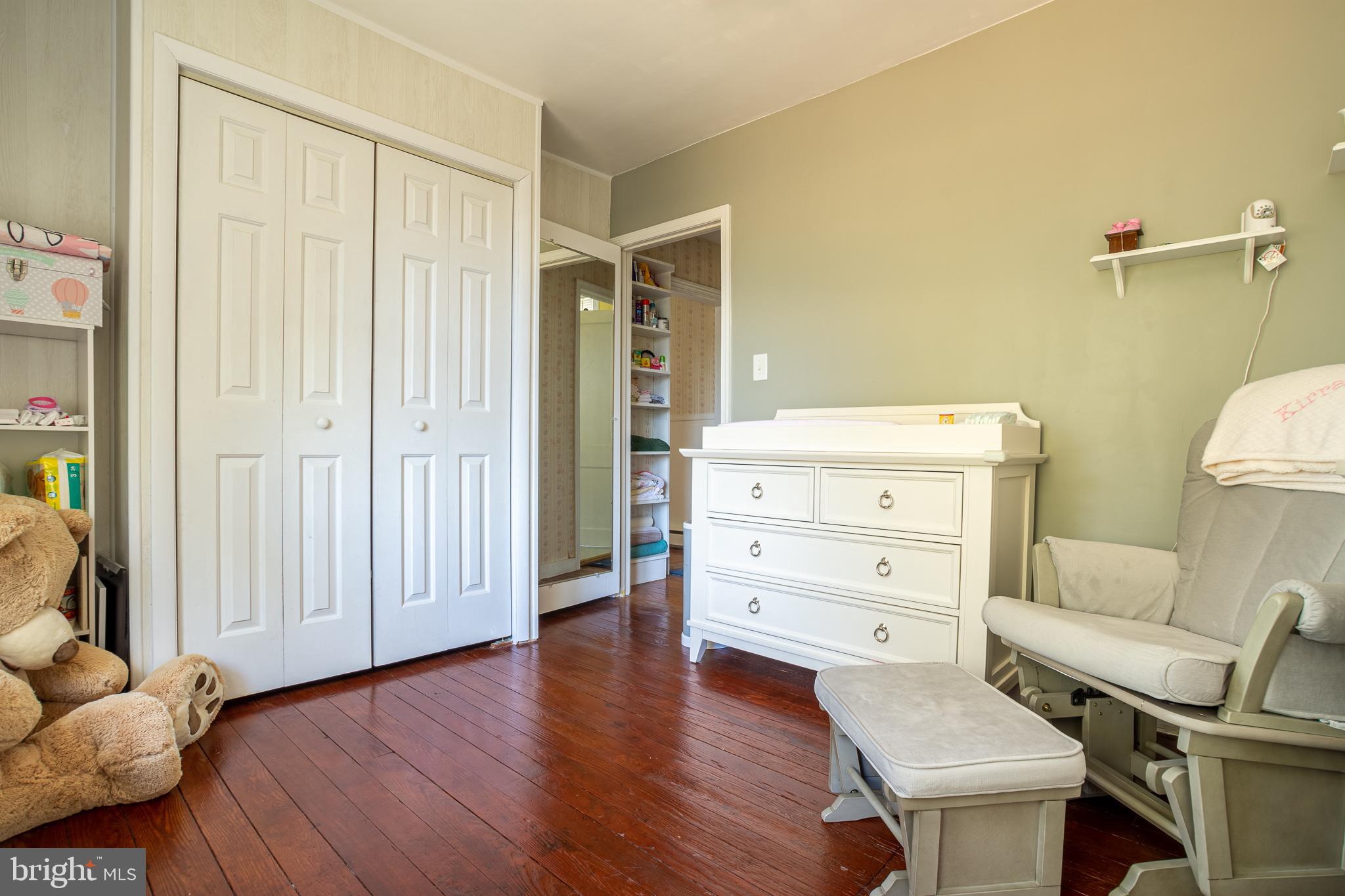 OAKLAND ESTATES - Residential