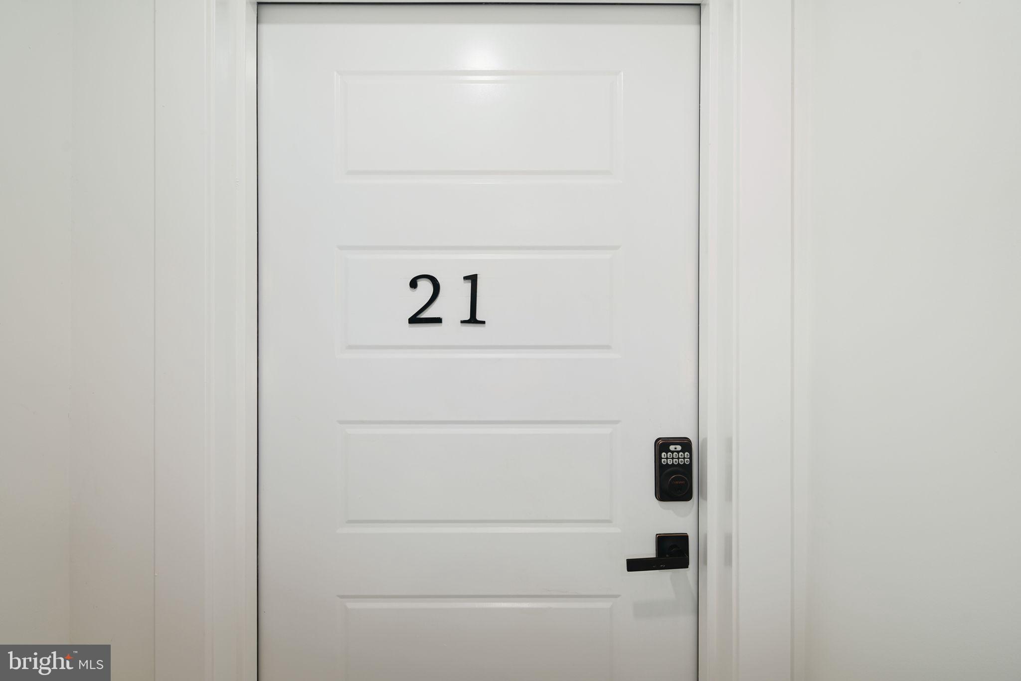 NORRIS SQUARE - Residential Lease