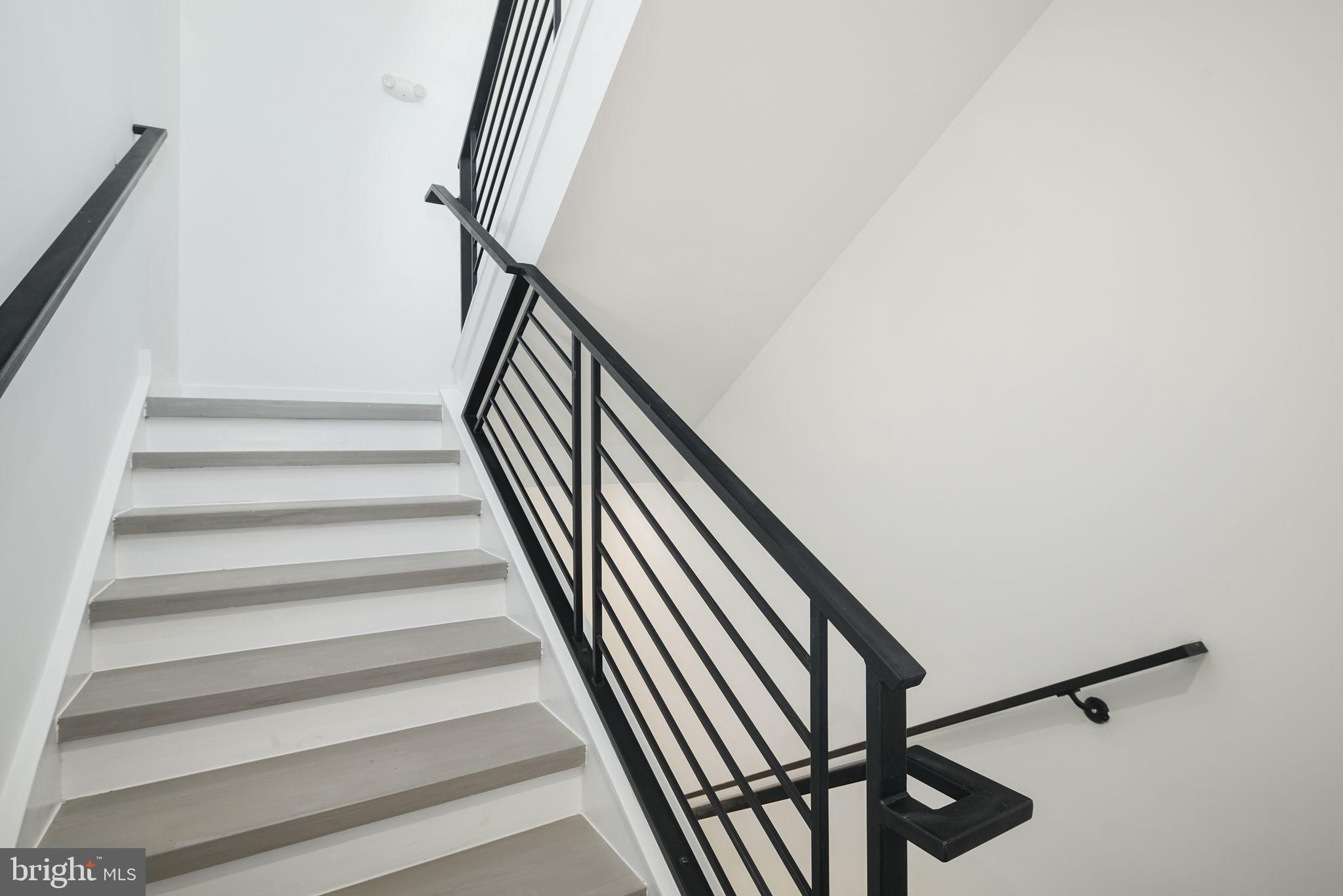 NORRIS SQUARE - Residential Lease