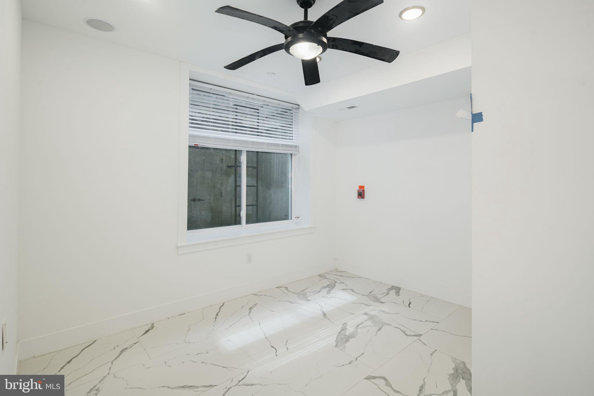 NORRIS SQUARE - Residential Lease