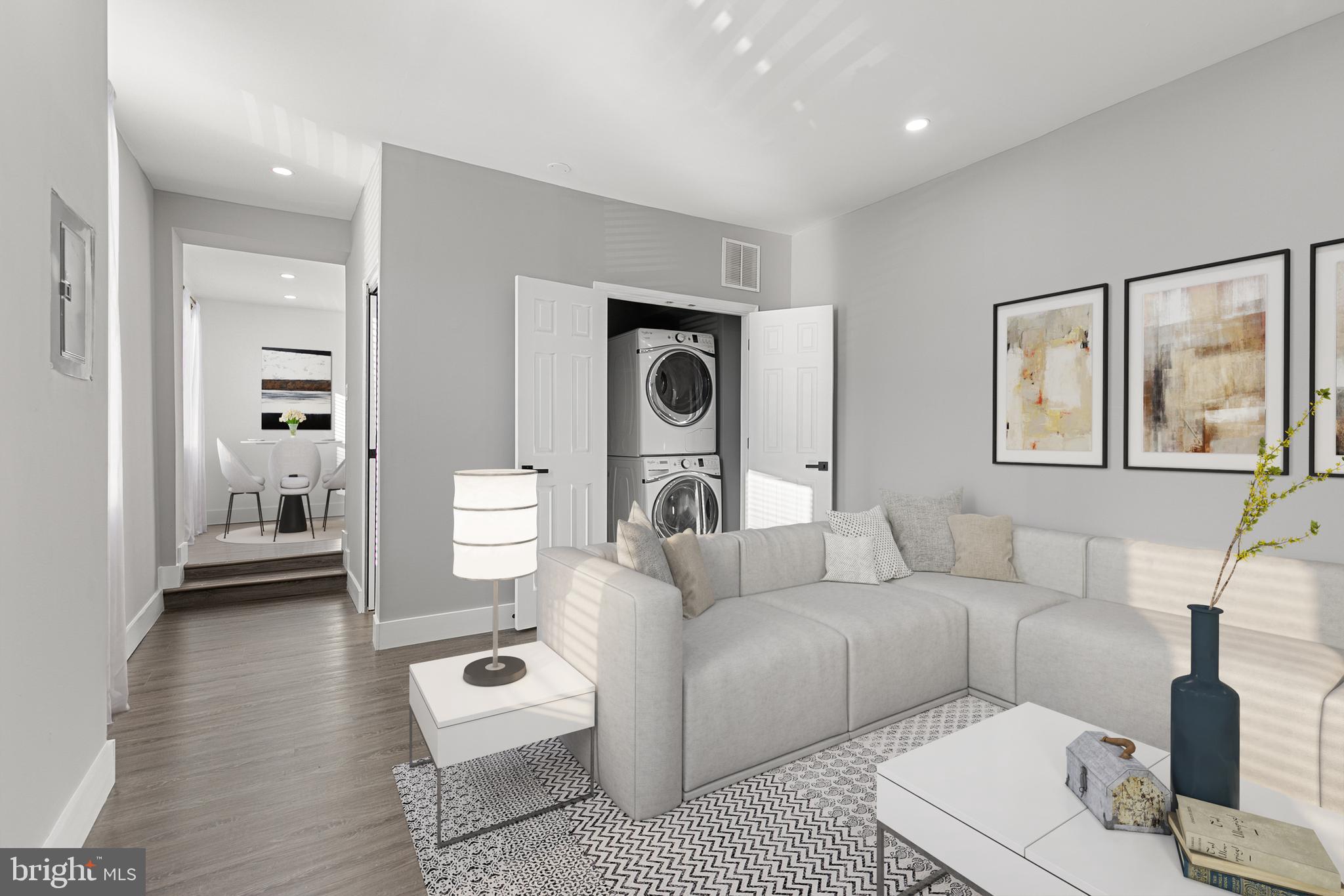 HAMPDEN HISTORIC DISTRICT - Residential Lease